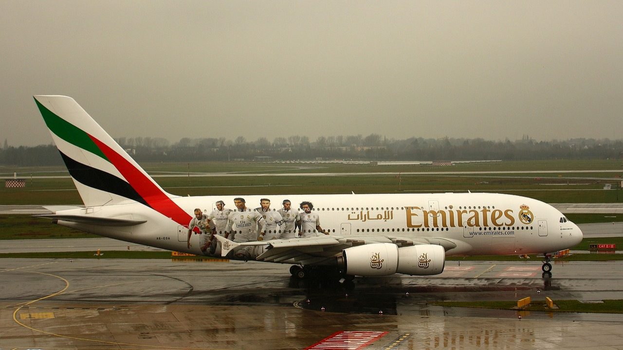 Todos A Bordo Emirates Est Procura De Mais Candidatos Portugueses E