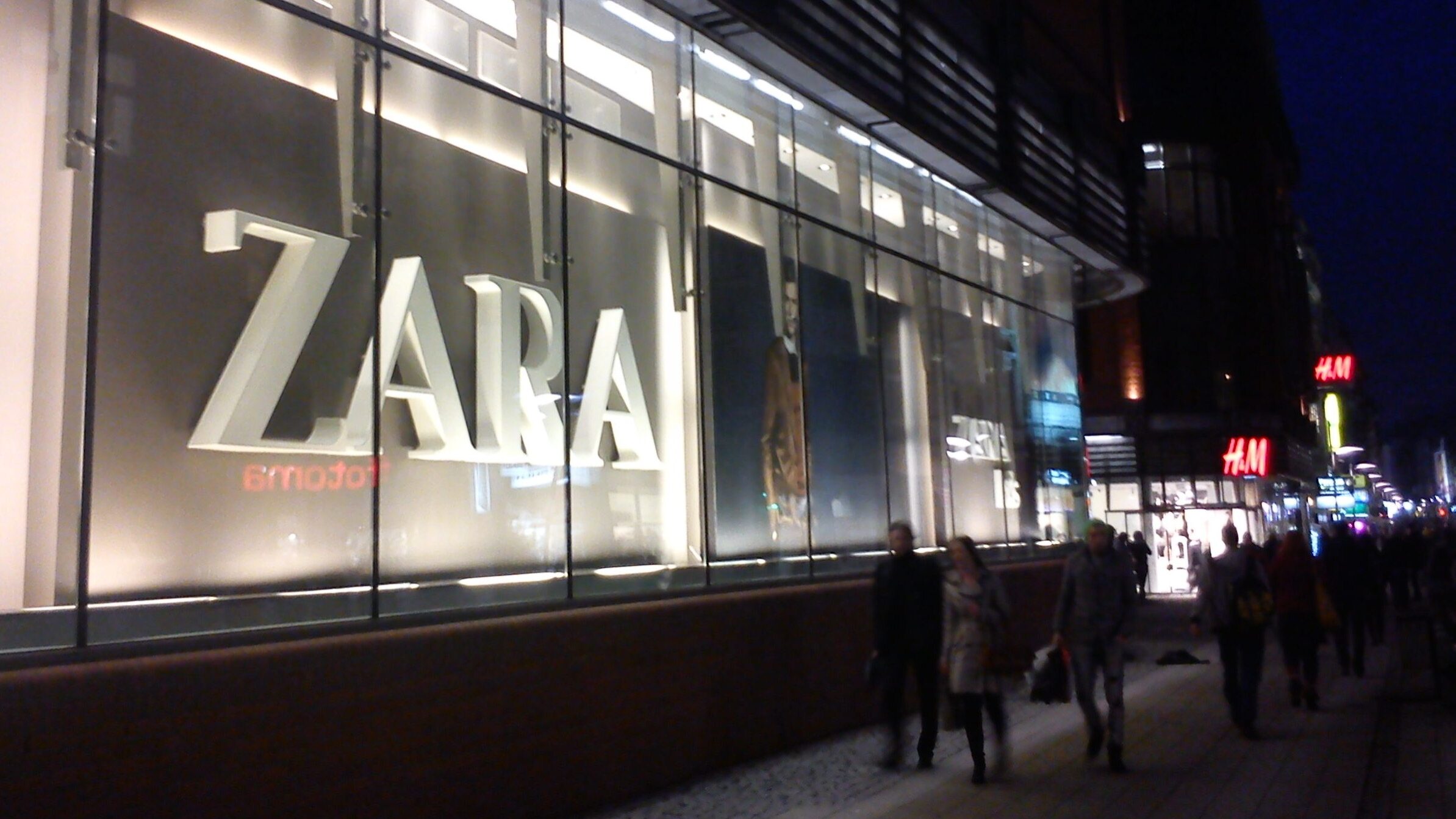 Beatriz Padín, mano derecha de Marta Ortega, deja Inditex tras 40 años en Zara