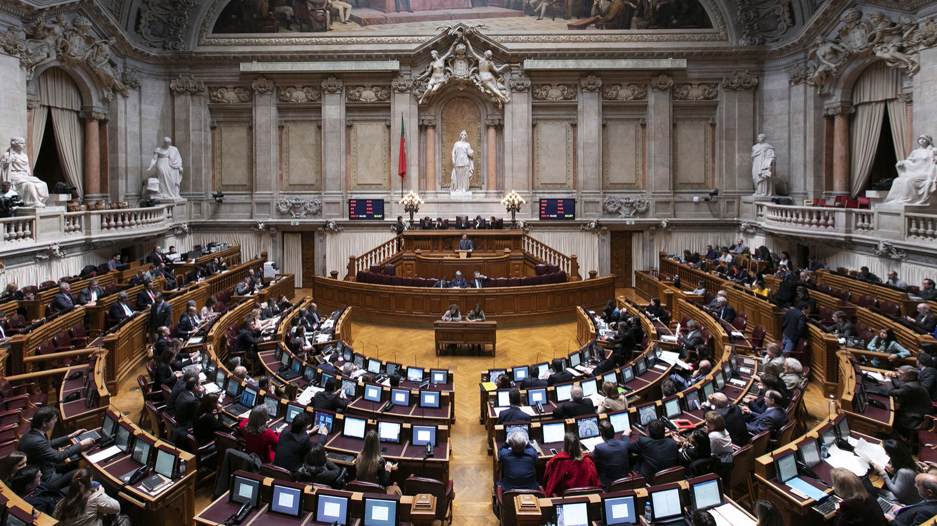Debate no plenário sobre a CGD - 24JAN19