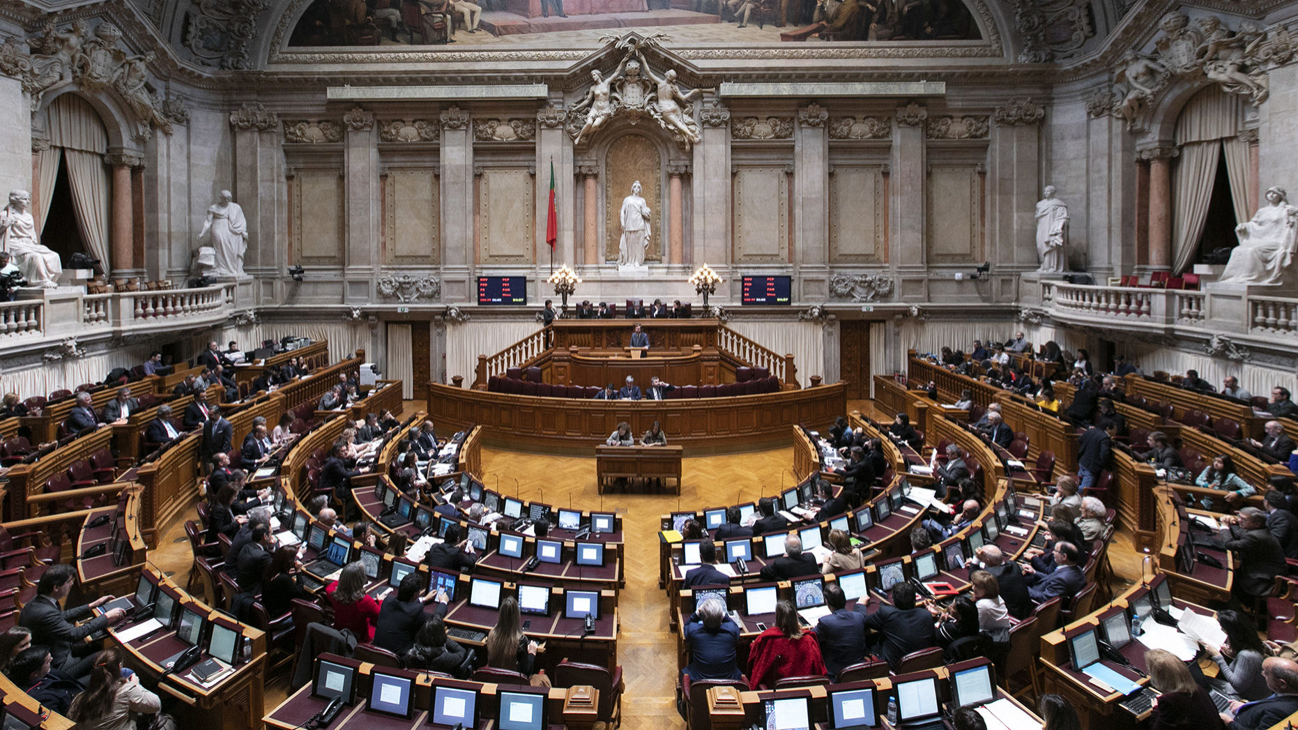 Debate no plenário sobre a CGD - 24JAN19