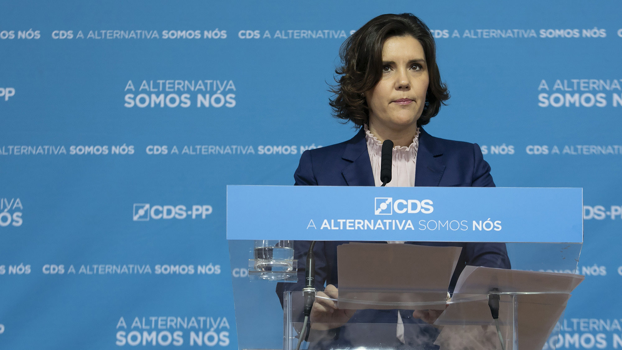 Assunção Cristas anuncia, em conferência de imprensa, uma moção de censura contra o Governo - 15FEV19