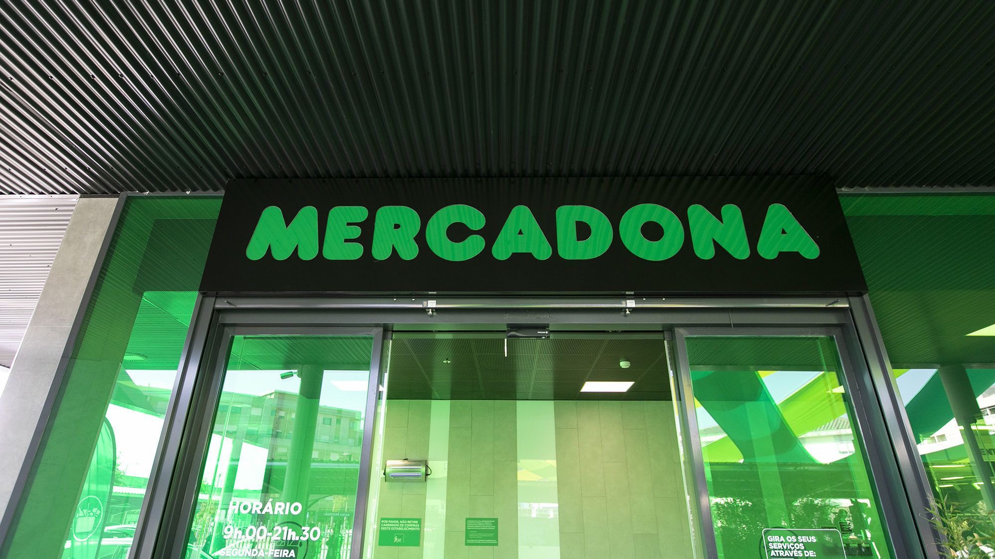 Mercadona inaugura a primeira loja em Portugal - 01JUL19