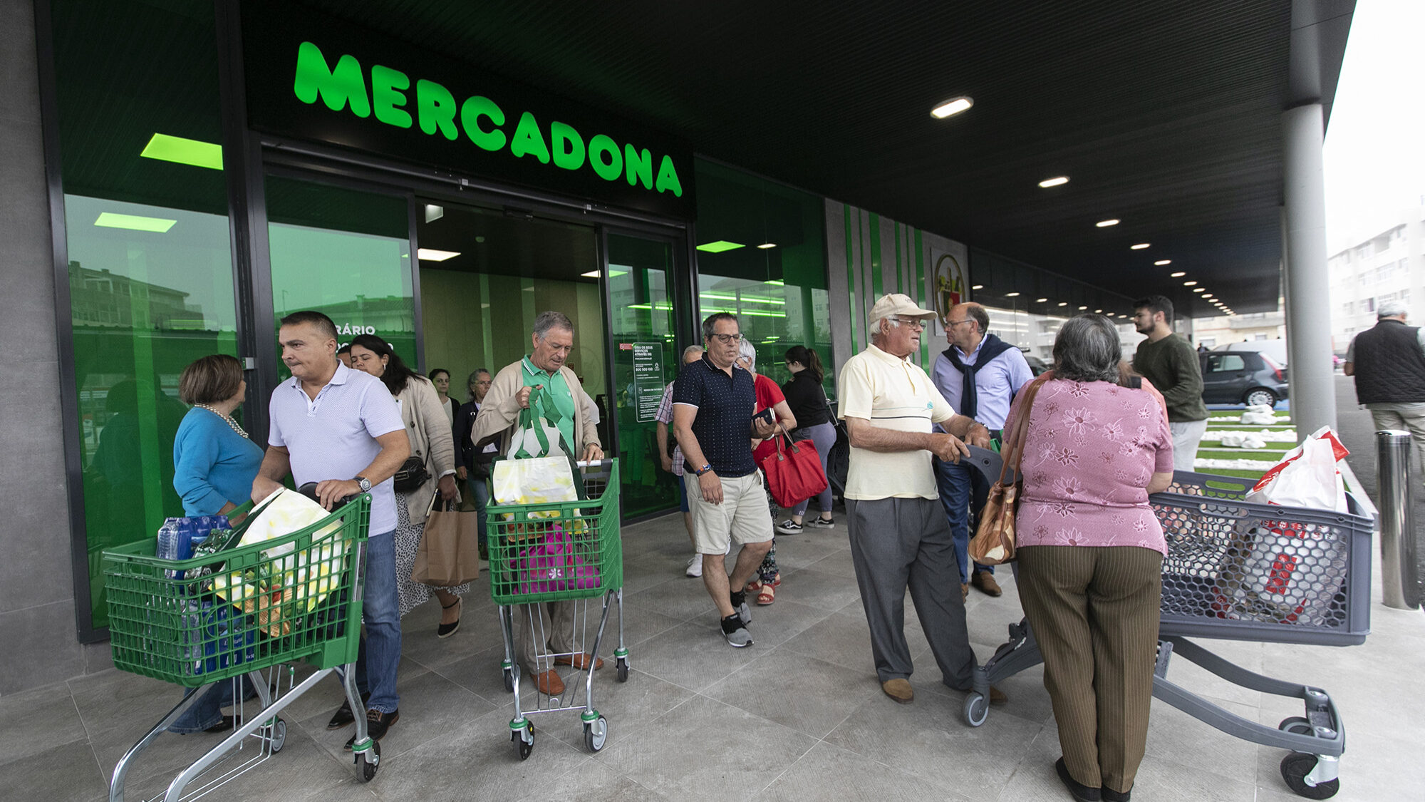 Mercadona inaugura a primeira loja em Portugal - 01JUL19