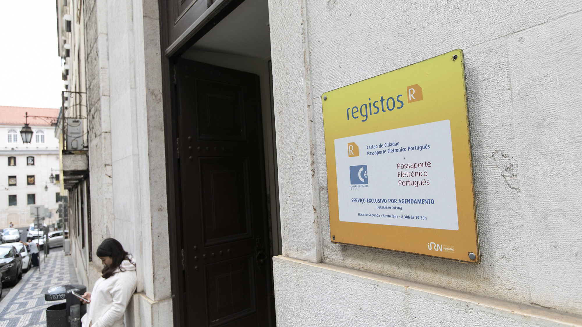 Instituto dos Registos e Notariado - balcão Lisboa-Boa Hora - 08JUL19