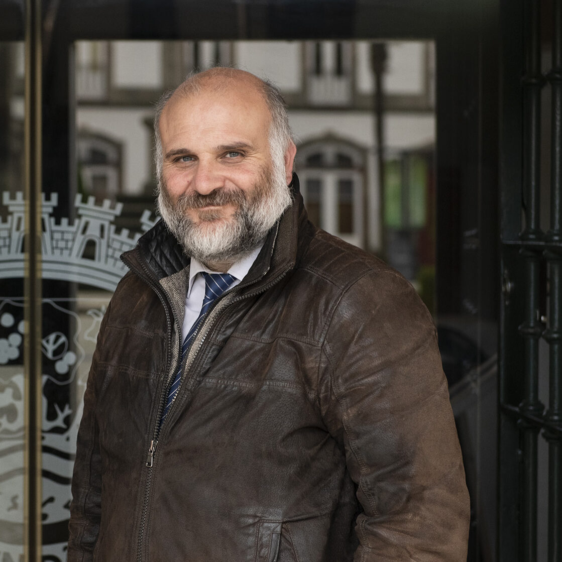 Estrangeiros no Fundão