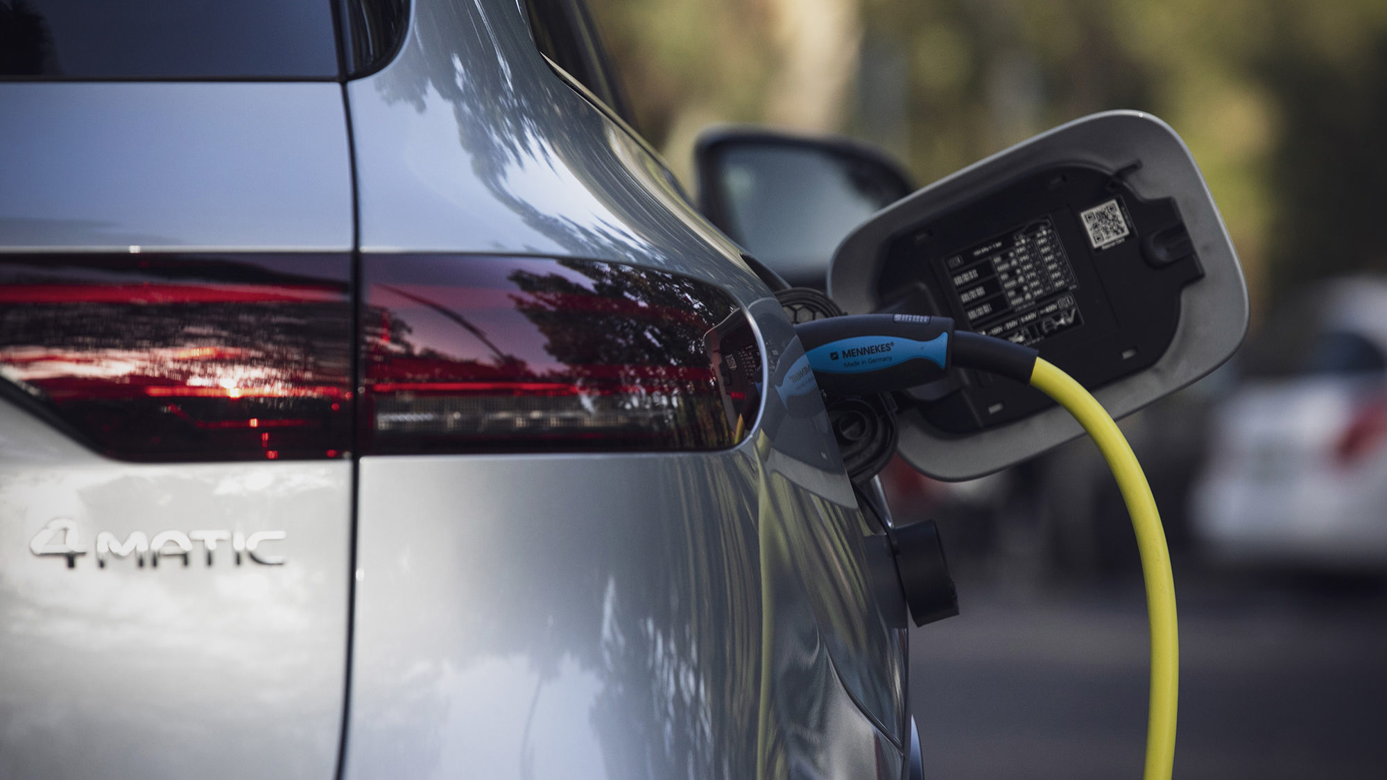 Fotoreportagem ensaio Mercedes EQC - 28FE20