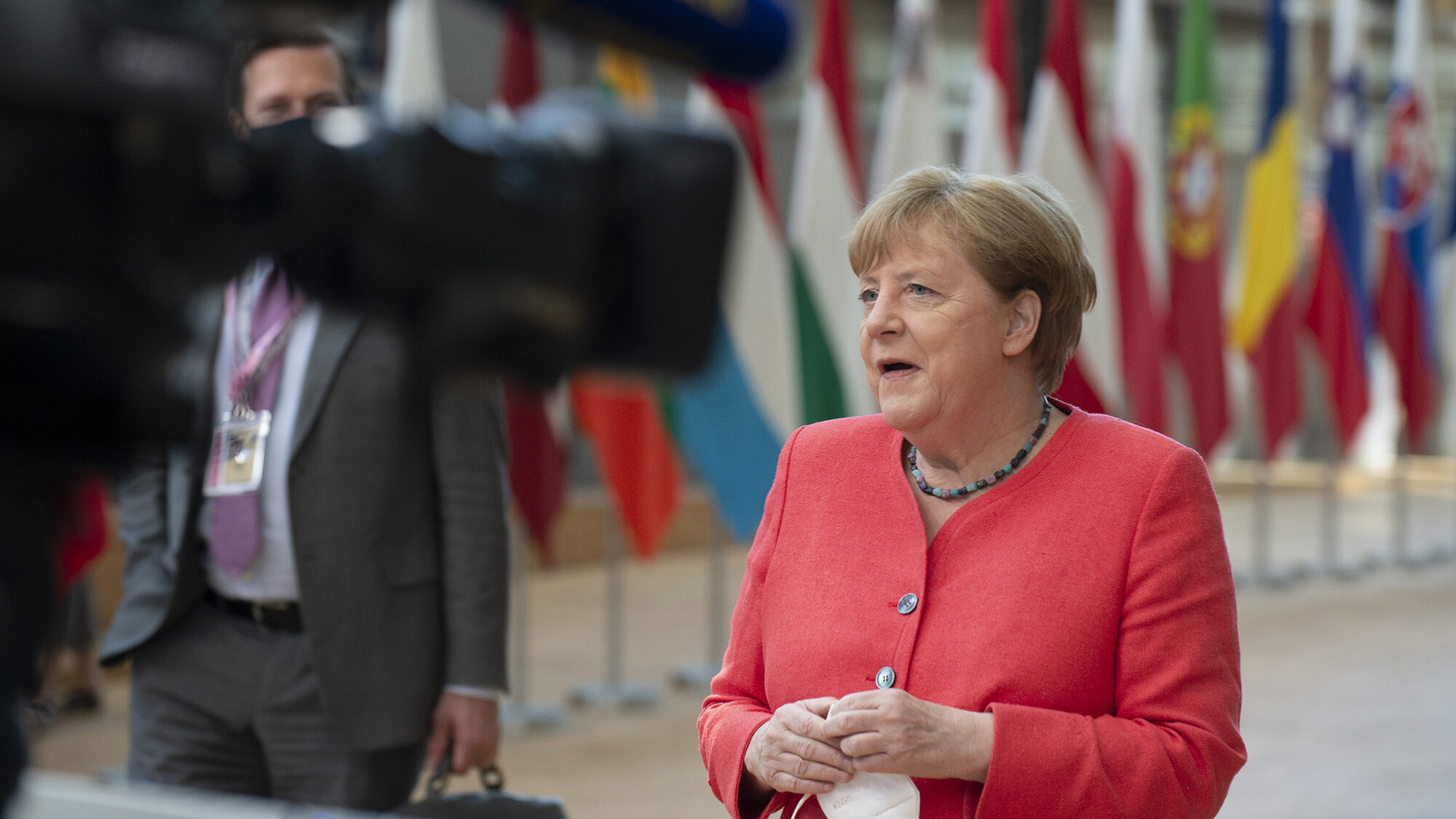 Cimeira europeia para aprovação do pacote de ajuda financeira aos países da União Europeia no pós pandemia