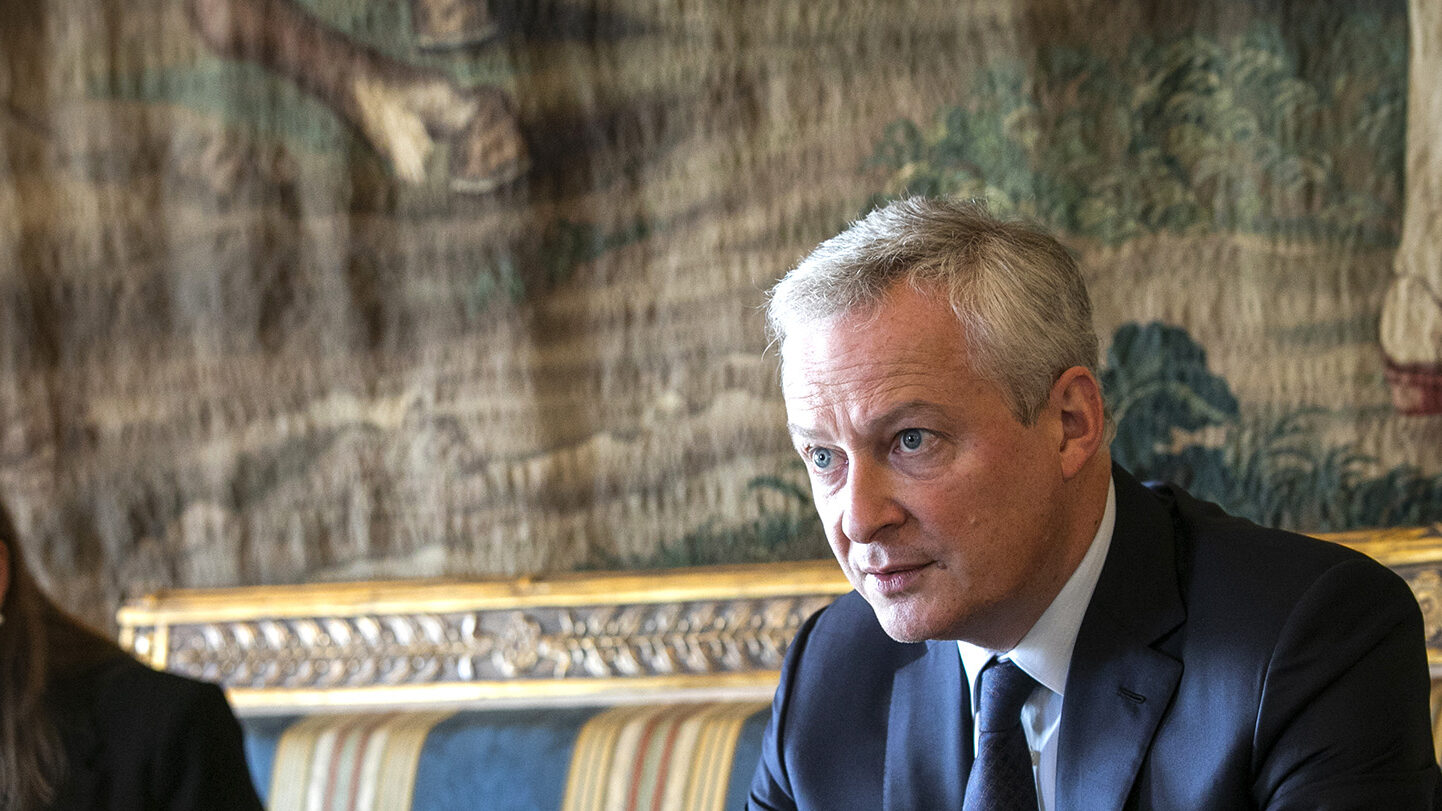 Bruno Le Maire, Ministro das Finanças de França, em conversa informal com os jornalistas - 03DEZ20
