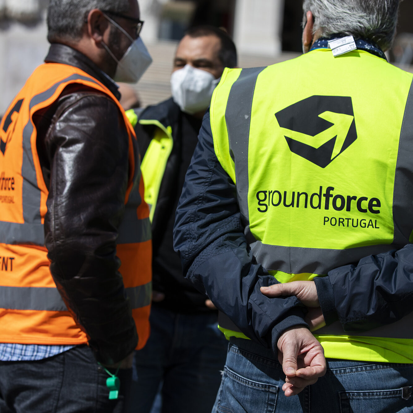 Trabalhadores da Groundforce em manifestação na Assembleia da República - 08MAR21