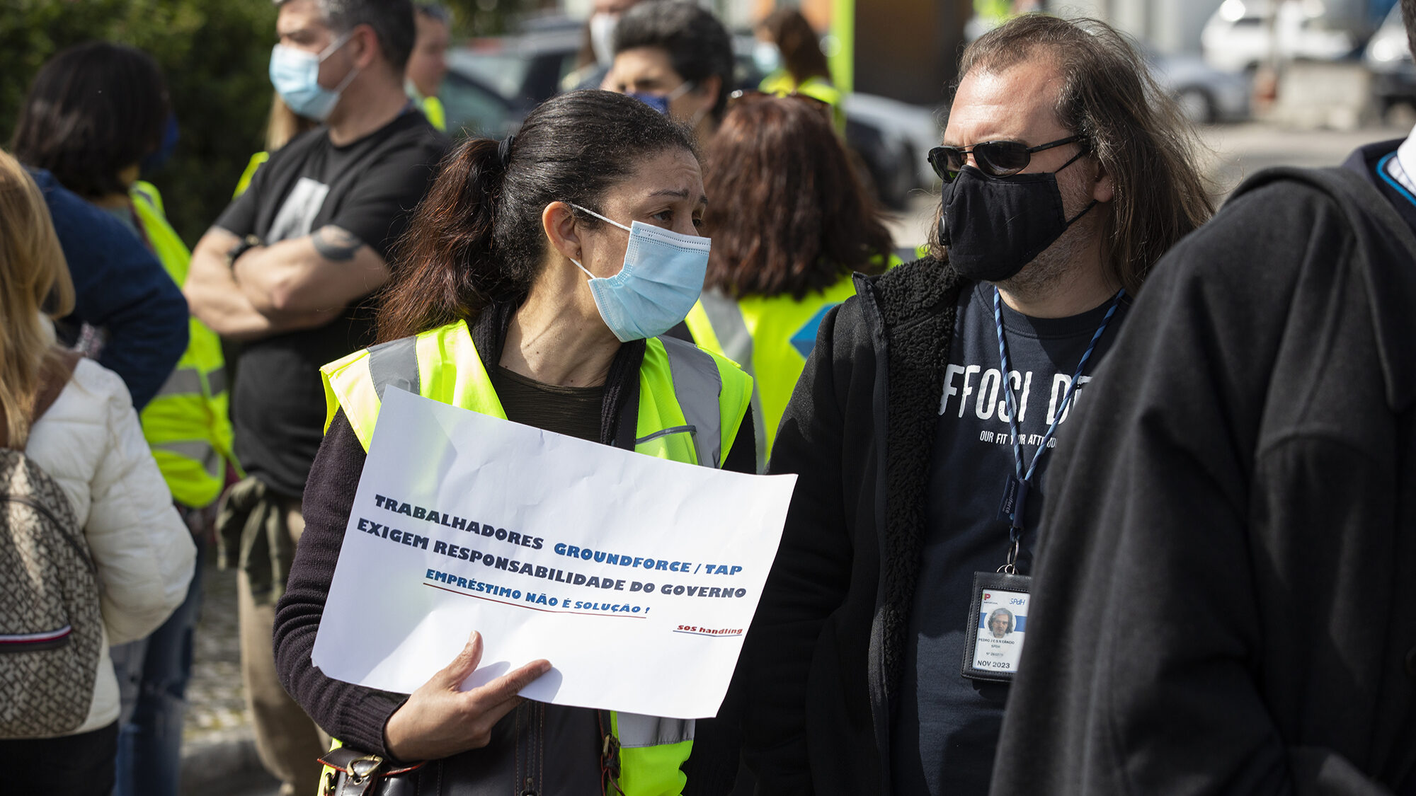 Trabalhadores da Groundforce manifestam-se em frente à sede da empresa - 03MAR21