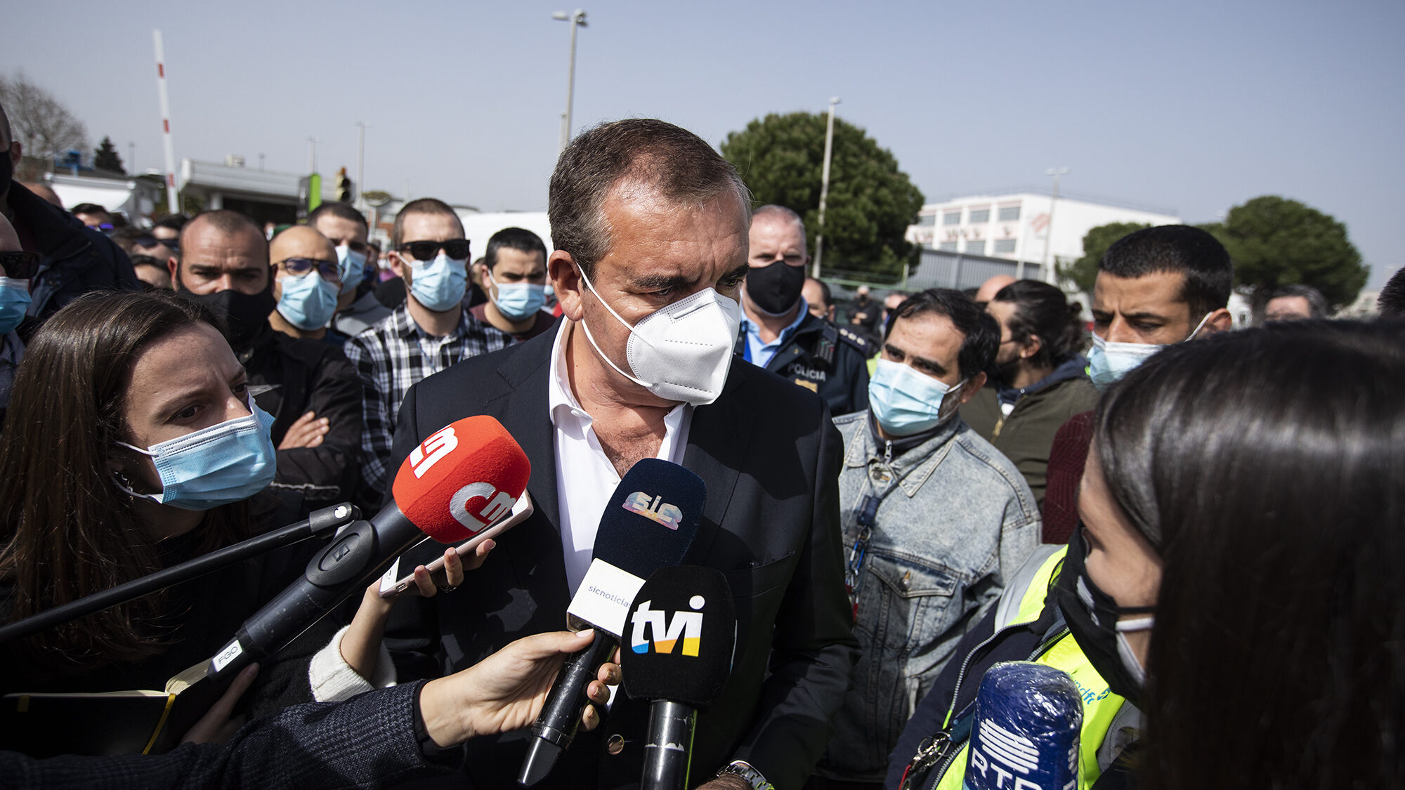 Trabalhadores da Groundforce manifestam-se em frente à sede da empresa - 03MAR21