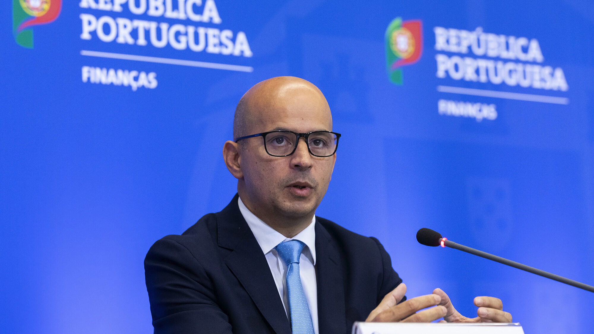 Conferência de imprensa de apresentação da proposta de Orçamento do Estado 2022 no Ministério das Finanças - 12OUT21