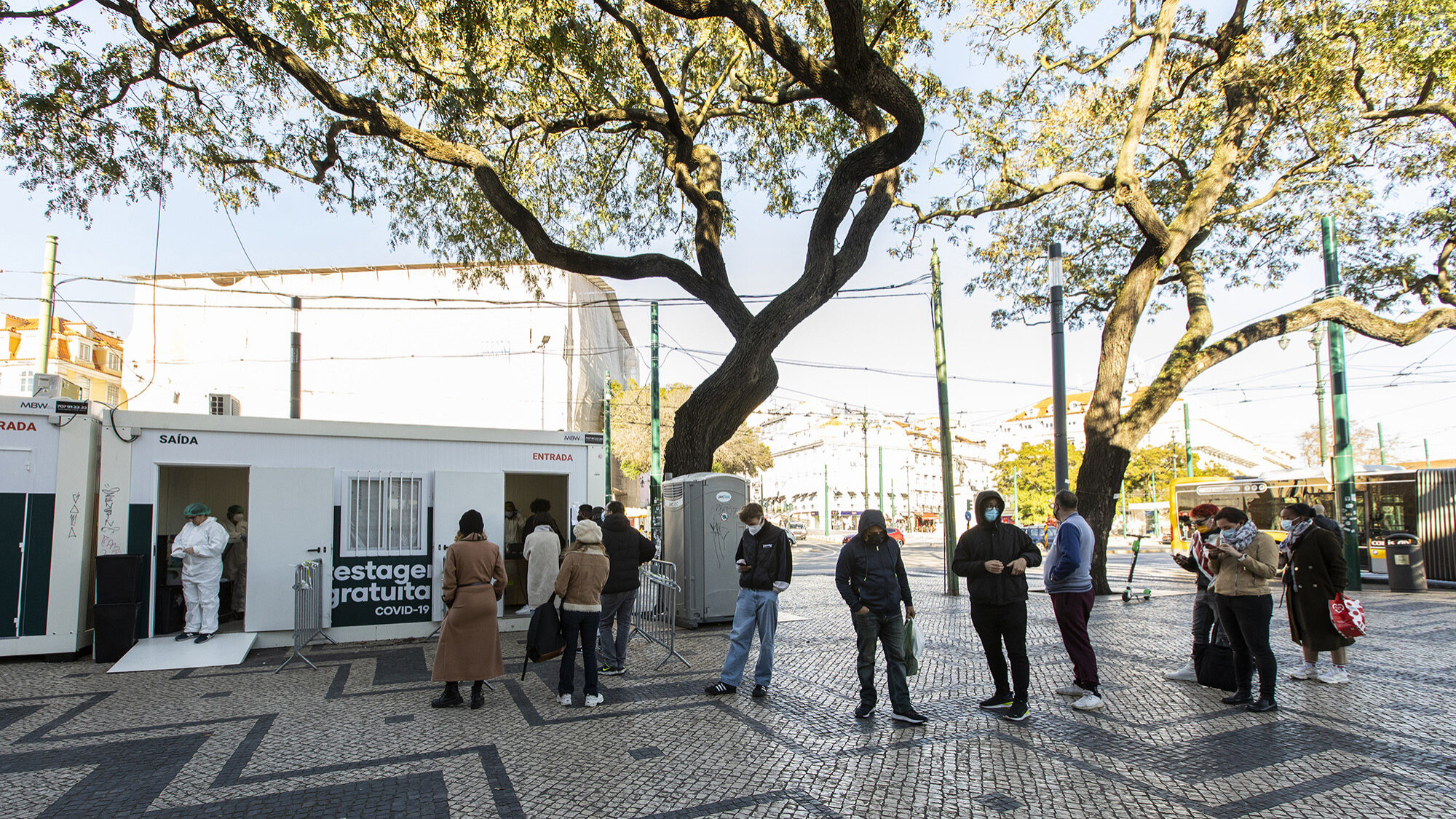 Unidade de testagem gratuita ao Covid-19 no Cais do Sodré - 07JAN22