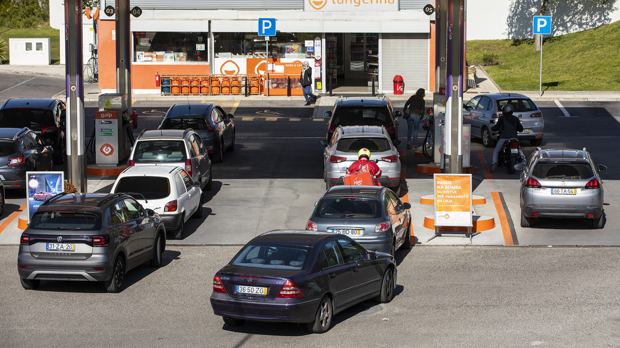 Filas nos postos de combustível - 06MAR22