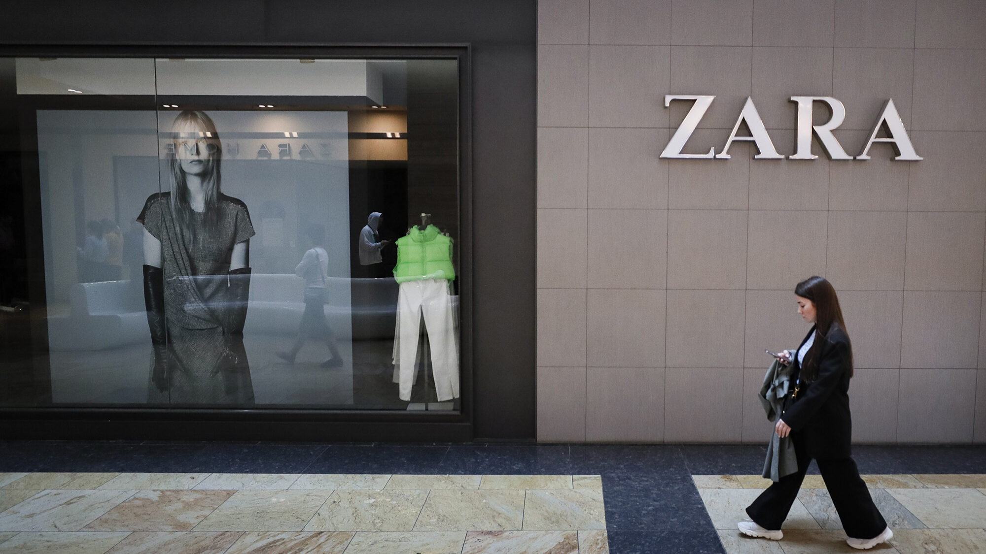 A Justiça decidiu que a Zara Brasil é a responsável pelo caso de trabalho  análogo à - Empreendedorismo