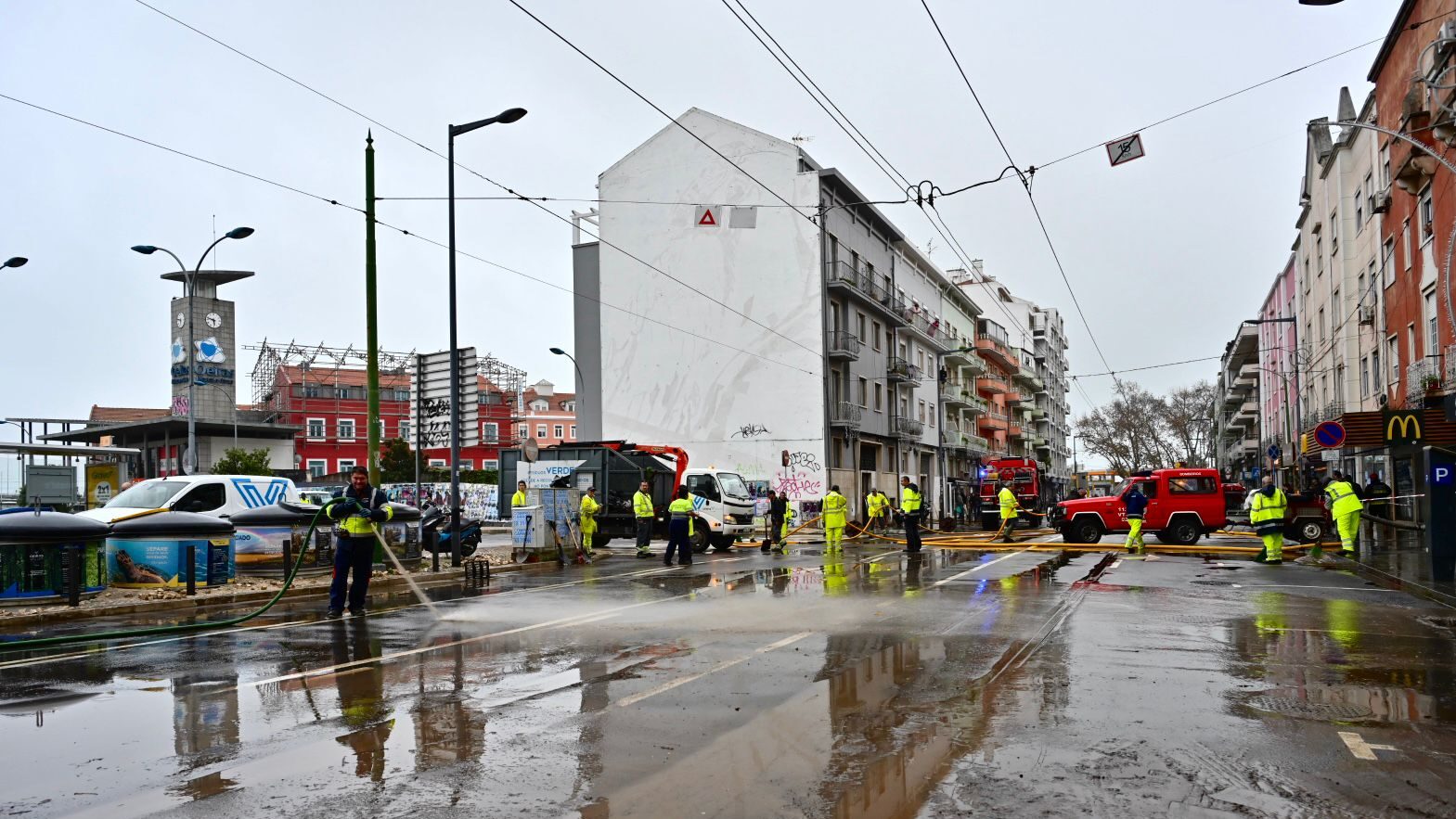 Cheias em Algés - 13DEZ22