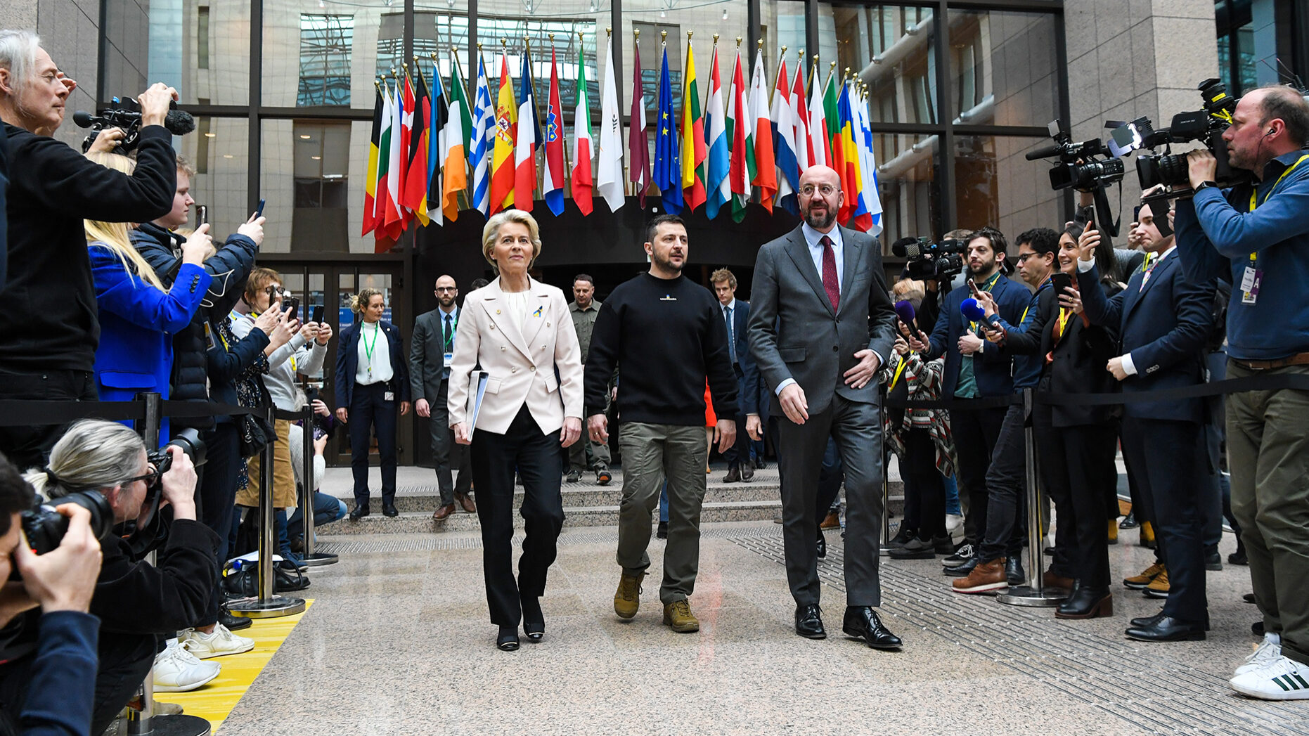 Conselho europeu especial com Volodymyr Zelensky em Bruxelas - 09FEV23
