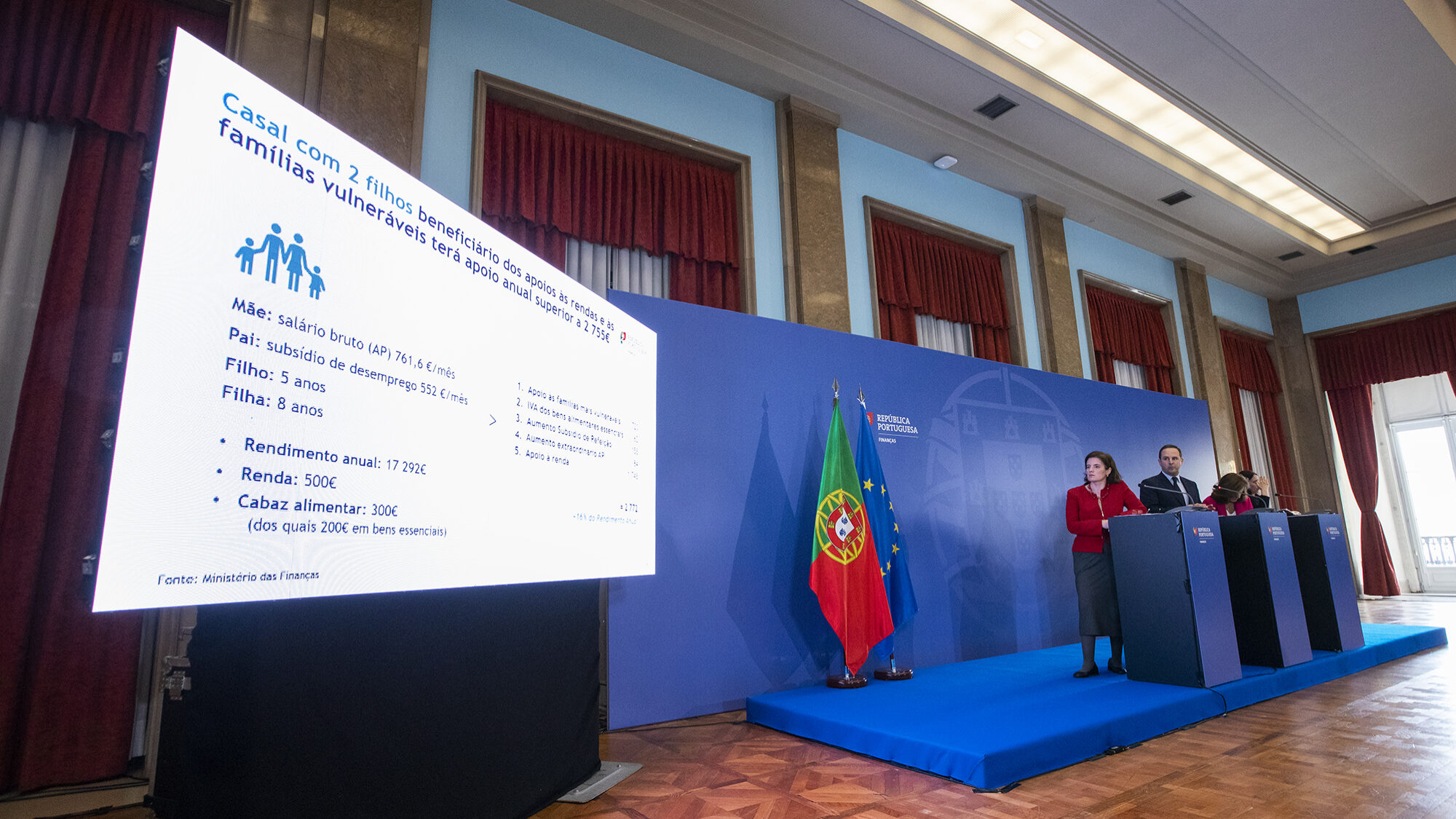 Apresentação das novas medidas do Governo para mitigar o aumento do custo de vida - 24MAR23