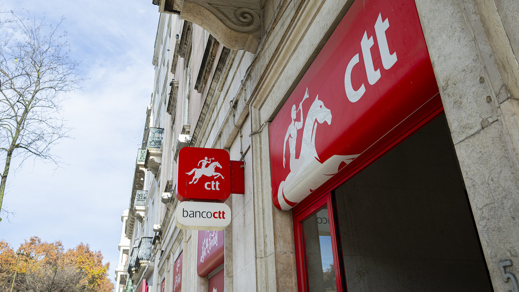 CTT profits rise as CEO João Bento prepares to depart