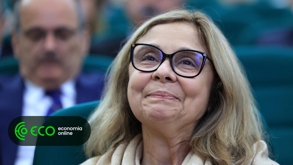 Minha Consciência Está Tranquila: Ministra da Saúde Defende-se em Meio a Pressões Crescentes