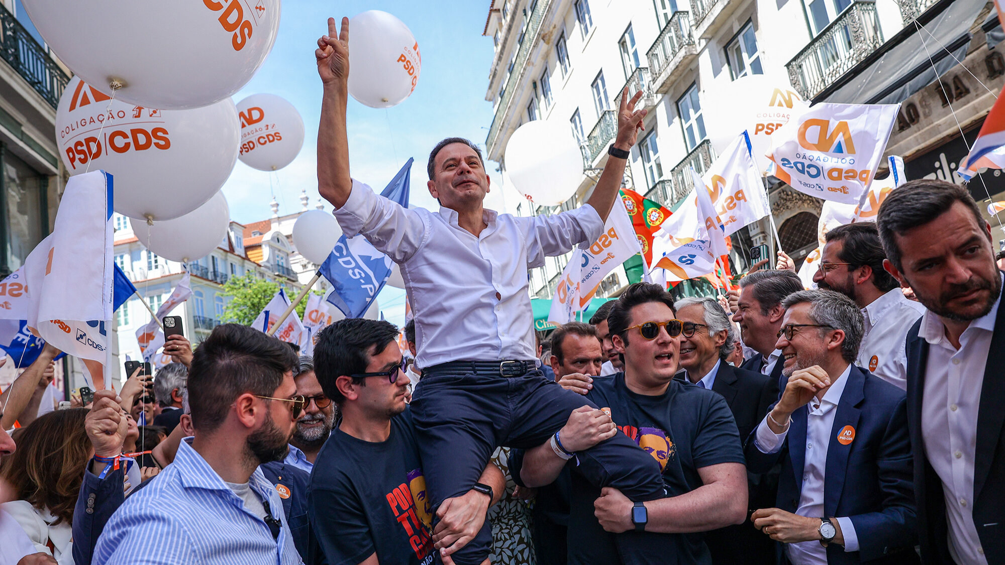 Deixou de ser possível saber quem financia partidos e campanhas políticas