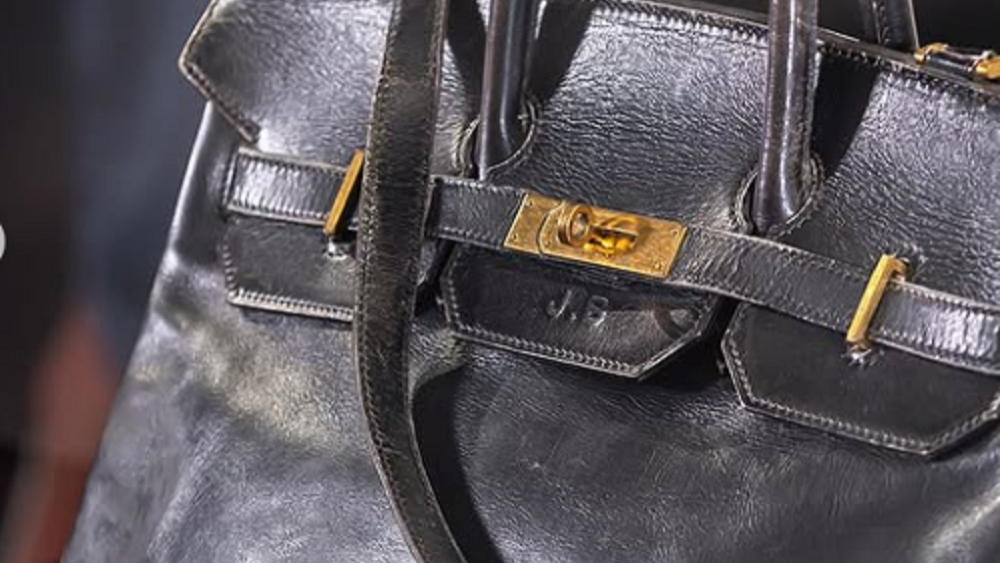 Conheça a história da primeira mala Birkin que nasceu no “céu” e foi vendida por 8,6 milhões