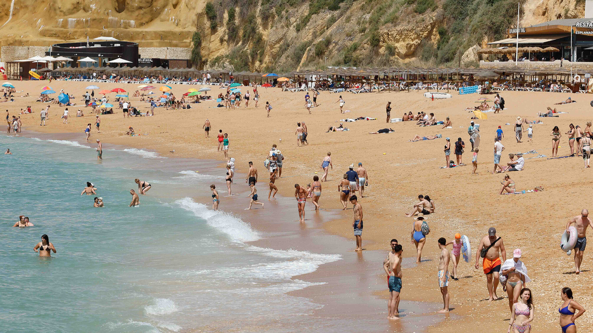 Portugal is the 4th EU country where tourism has the greatest weight in the economy