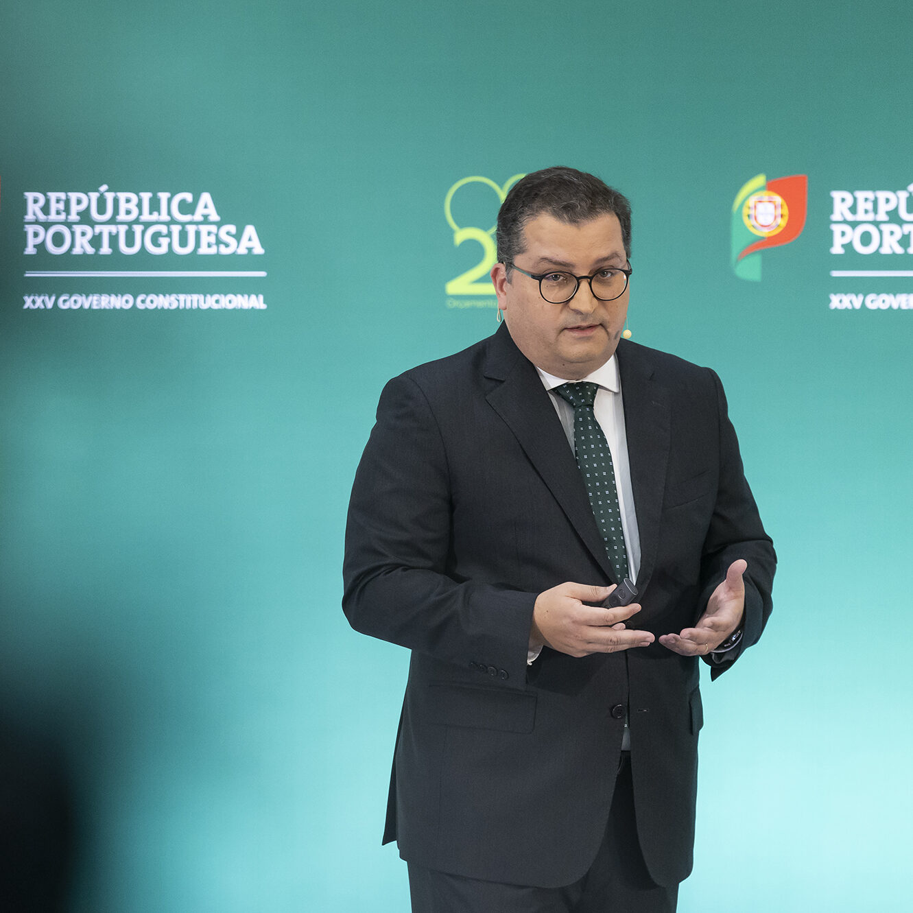 Entrega do documento do Orçamento do Estado para 2026 - 09OUT25