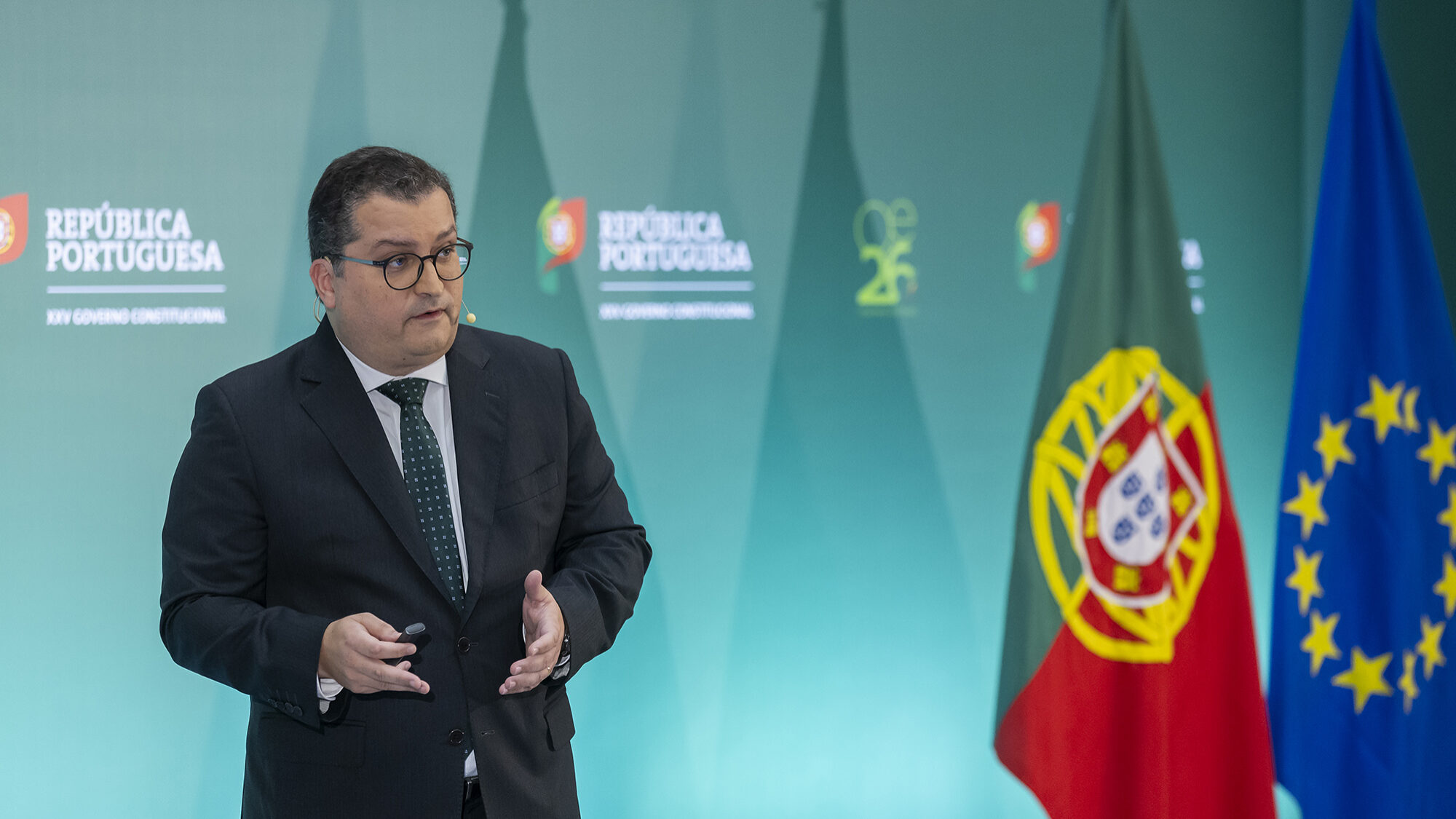 Entrega do documento do Orçamento do Estado para 2026 - 09OUT25