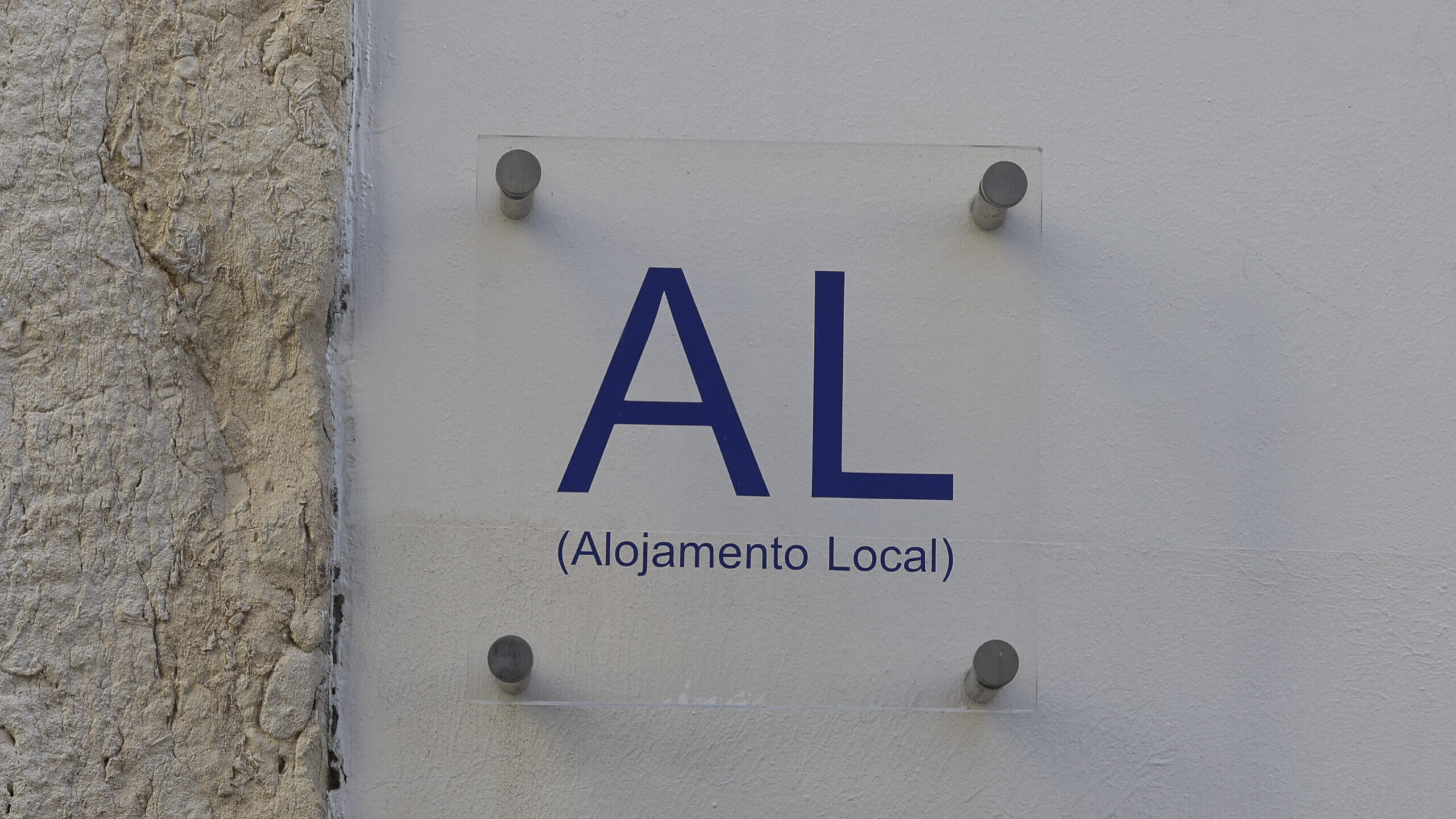 Brussels proposes limits on short-term rentals to promote affordable housing