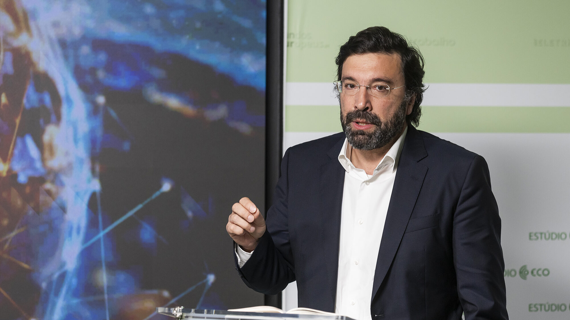 Centro de cibersegurança pede rapidez a corrigir sistemas devido ao Claude Mythos