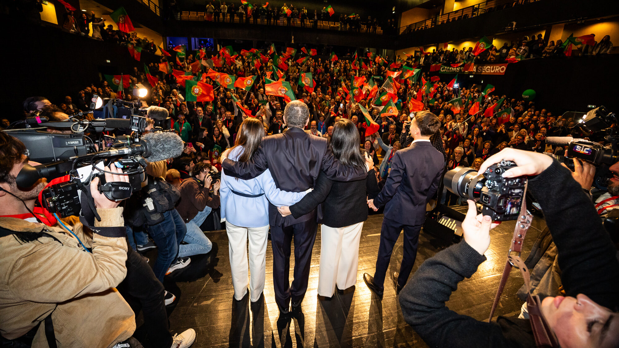 'Surprise' Seguro, 'extraordinary' Chega and a 'hard blow' for Montenegro — elections viewed from abroad