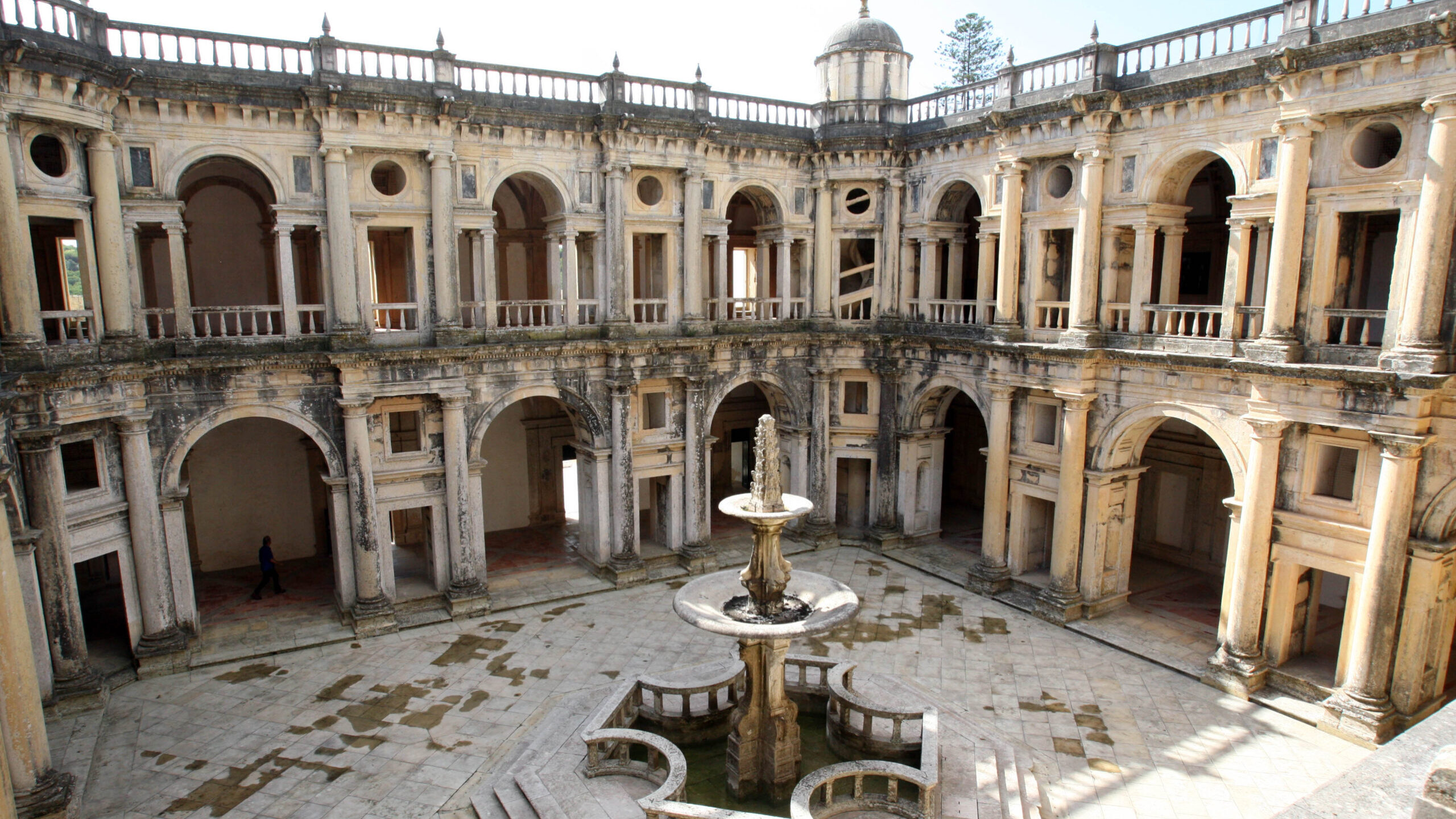 Mau tempo. Mais de 120 museus e monumentos com danos