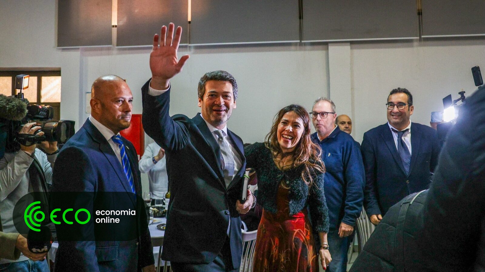 da Campanha. Ventura pede para adiar eleições e Seguro teme abstenção