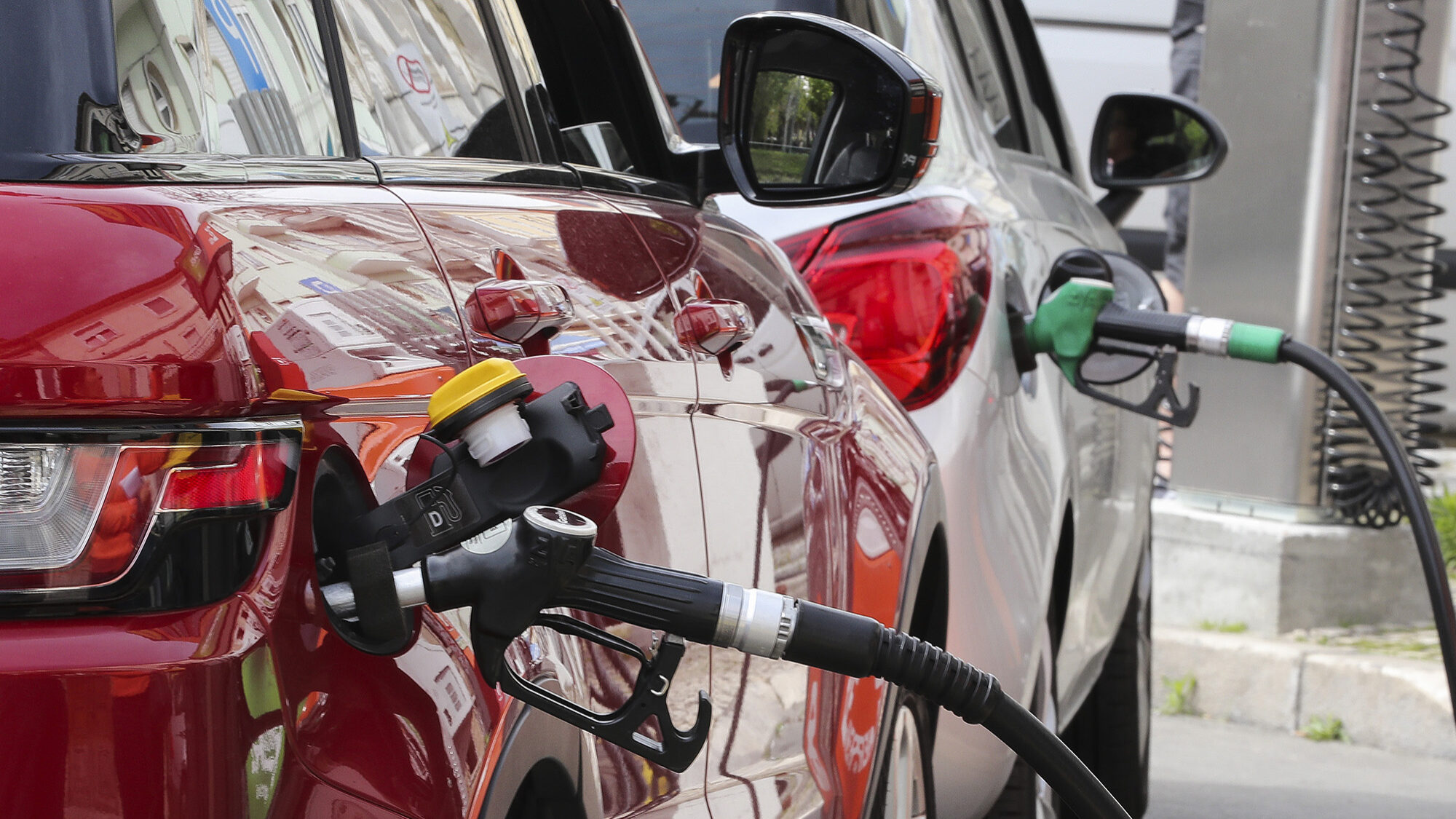 ⛽ Preço dos combustíveis volta a subir. Litro de gasóleo e gasolina ultrapassa os 2 euros