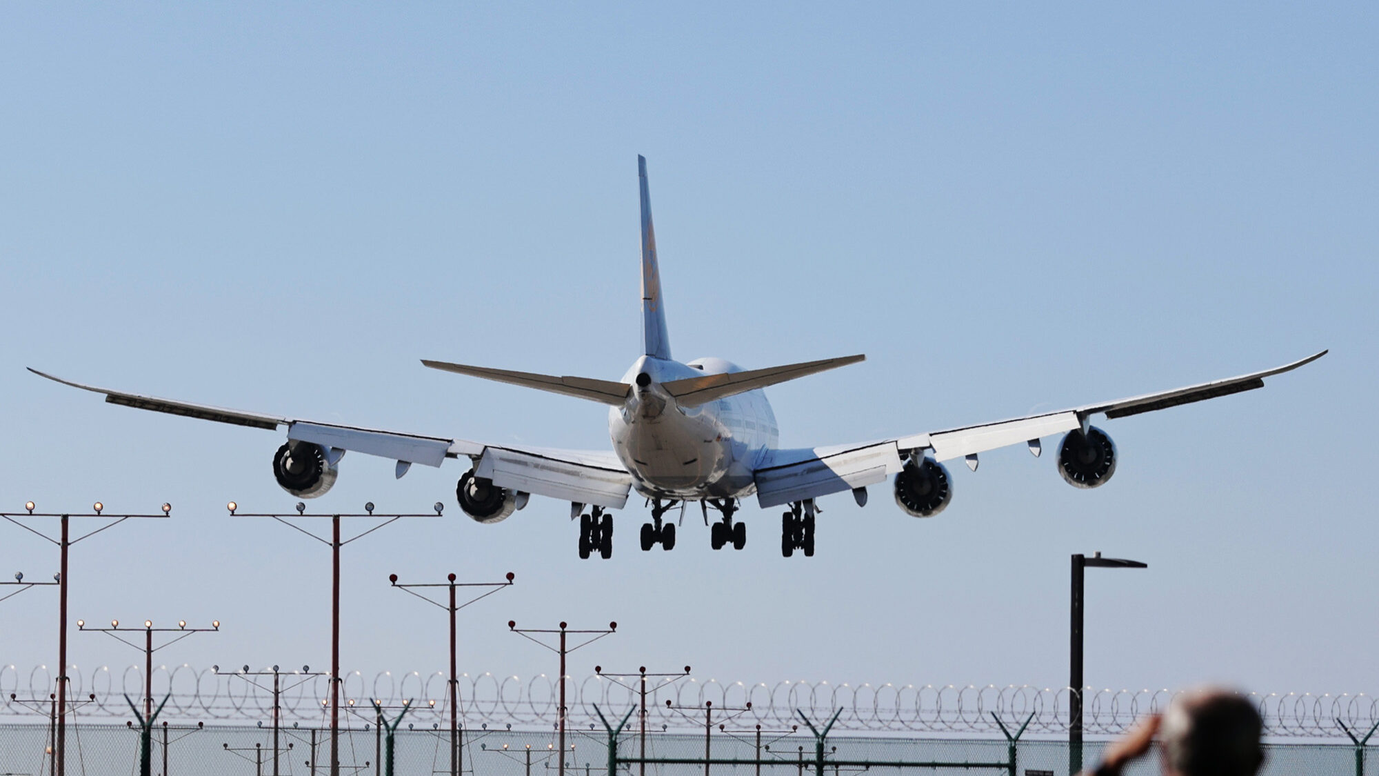 Aviation fuel supply crisis risk in Europe