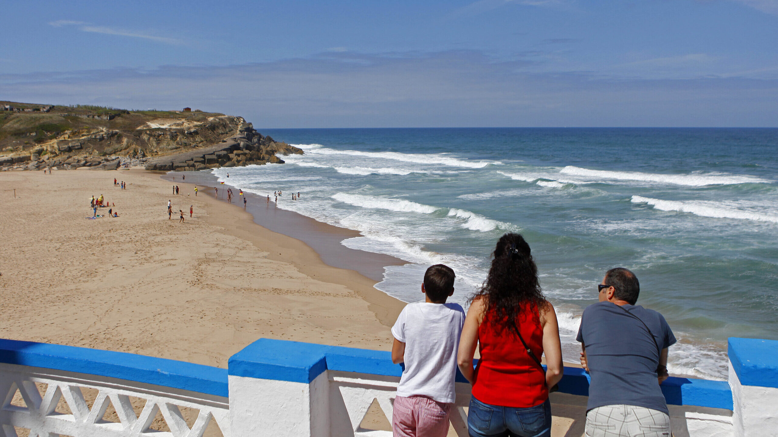 Parking at Sintra beaches to become paid between June and September
