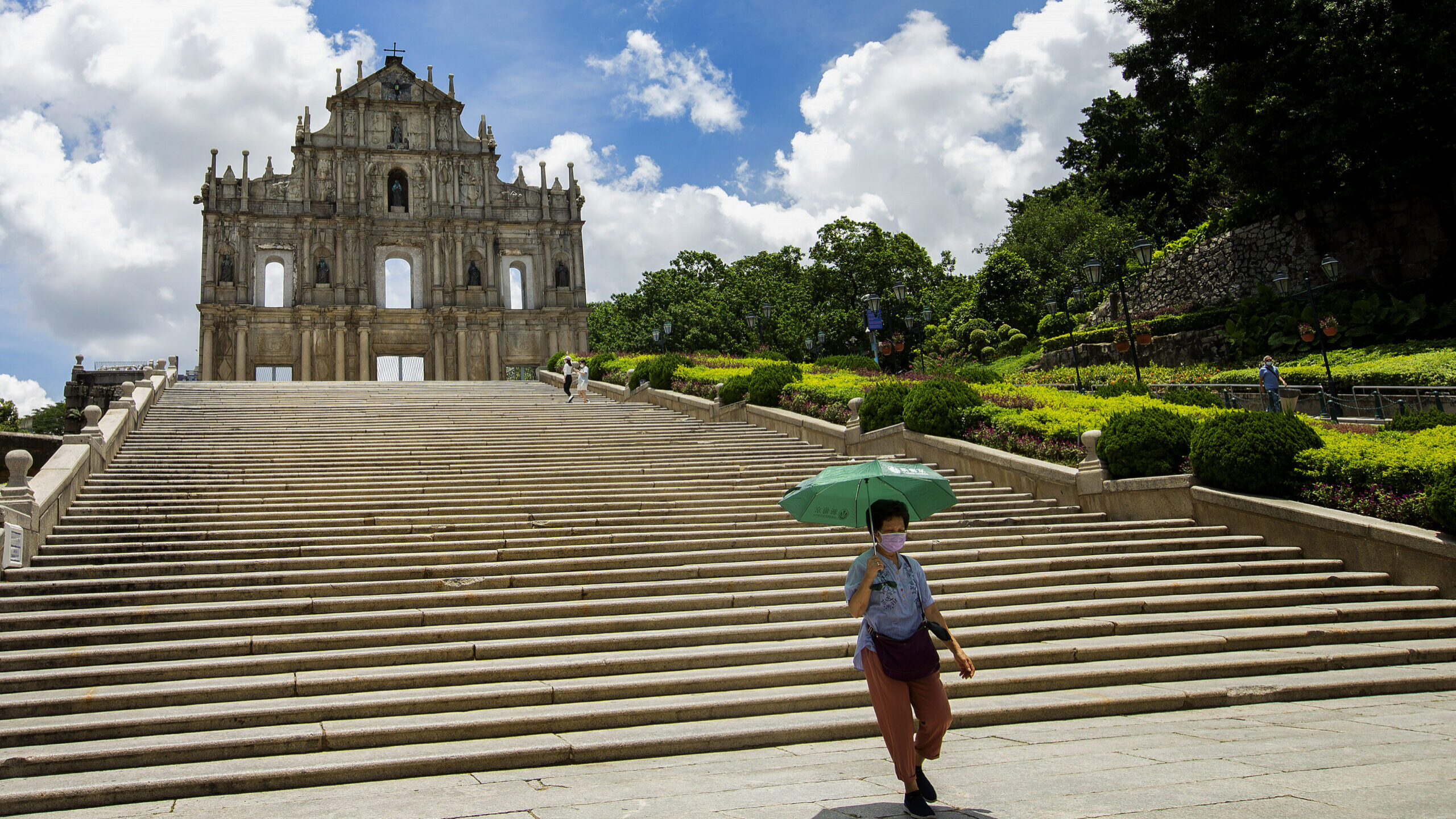 Macau helps Chinese companies sign 109 agreements in Portugal and Spain