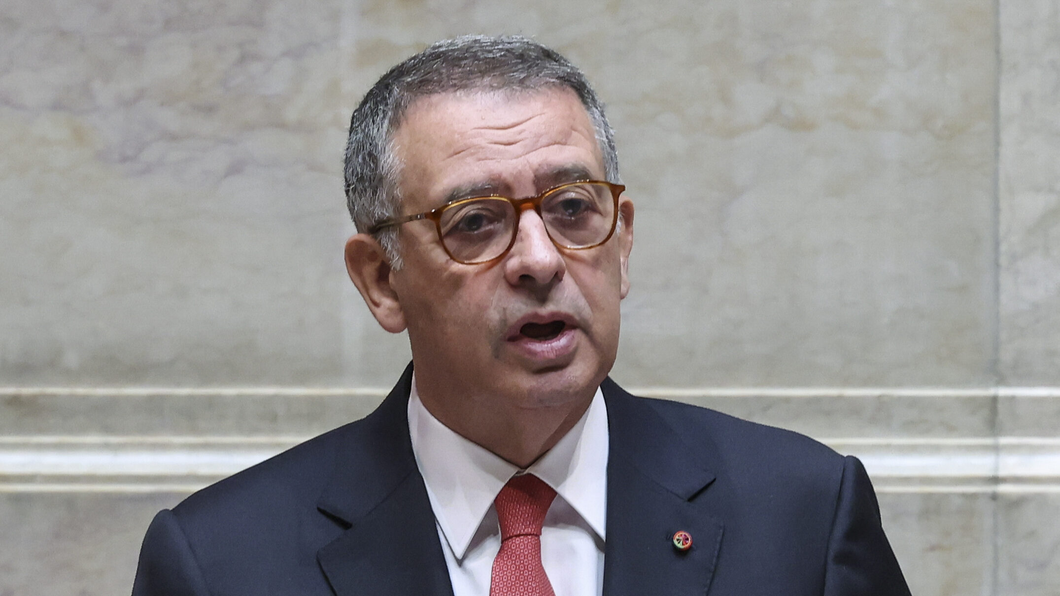 President António José Seguro begins first Open Presidency tour