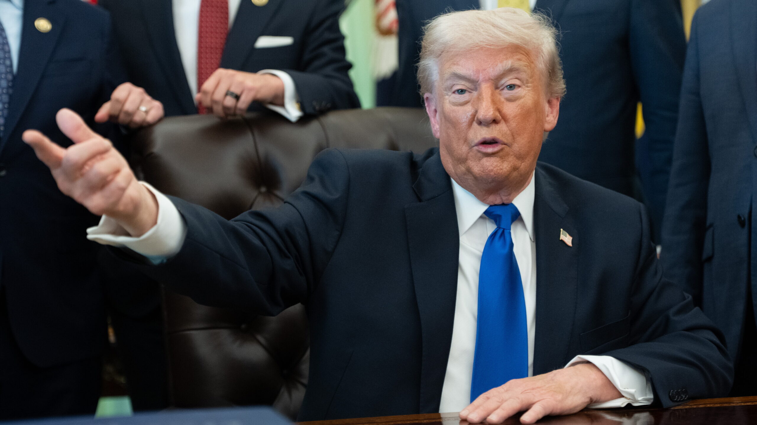 Trump accuses EU of violating agreement and raises tariffs on cars and trucks to 25%