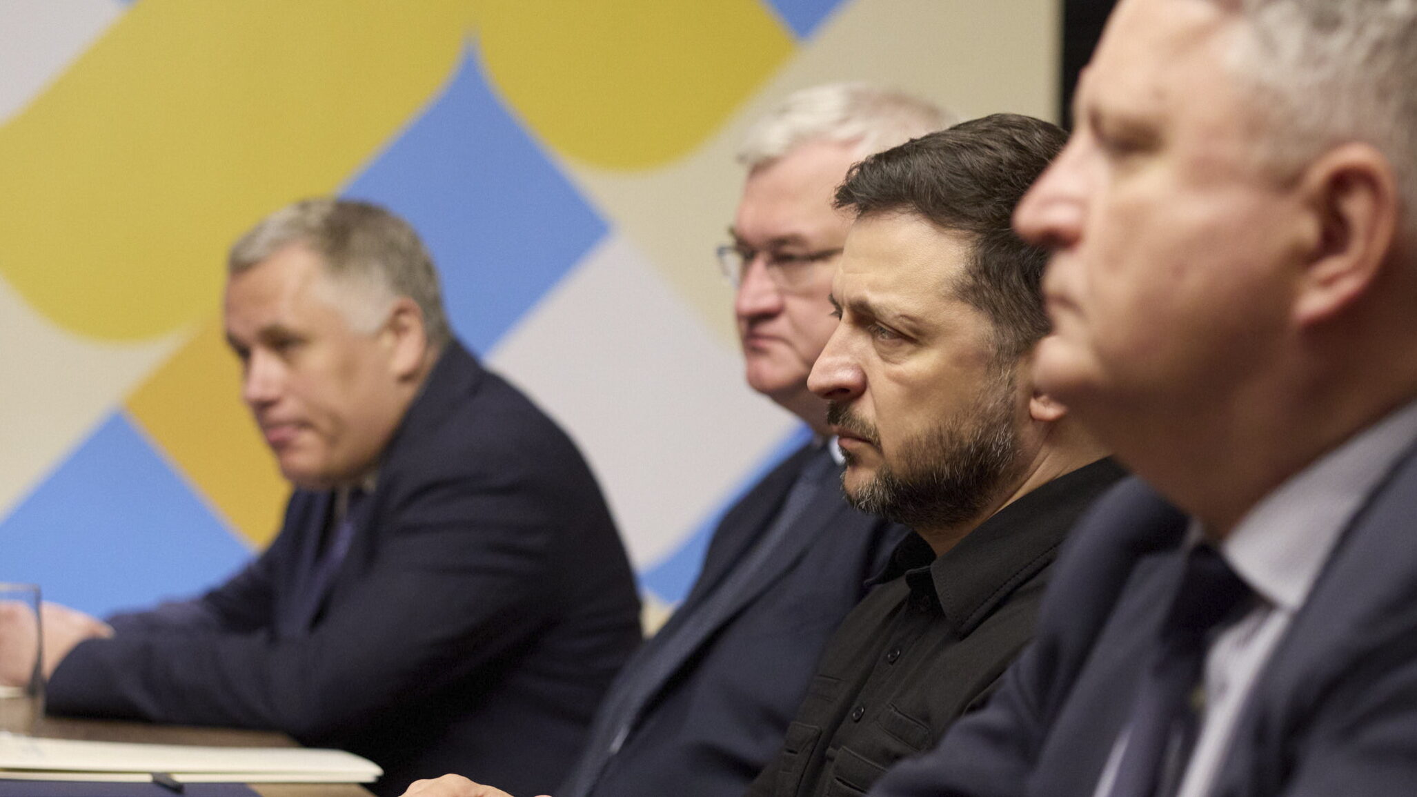 Presidente ucraniano pediu a Trump mísseis para travar ataques russos