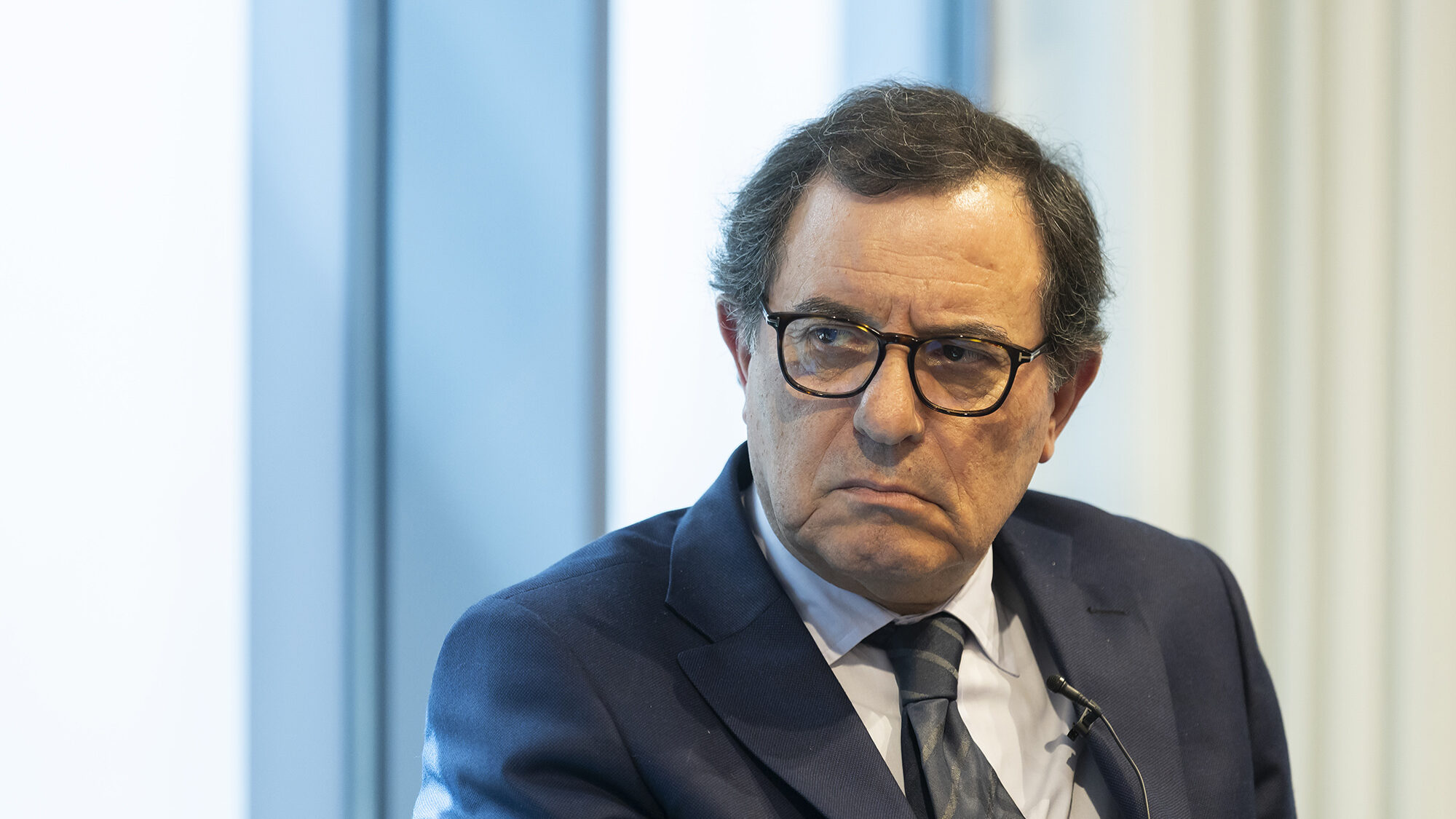 Governo quer criar seis grandes áreas empresariais para fixar multinacionais