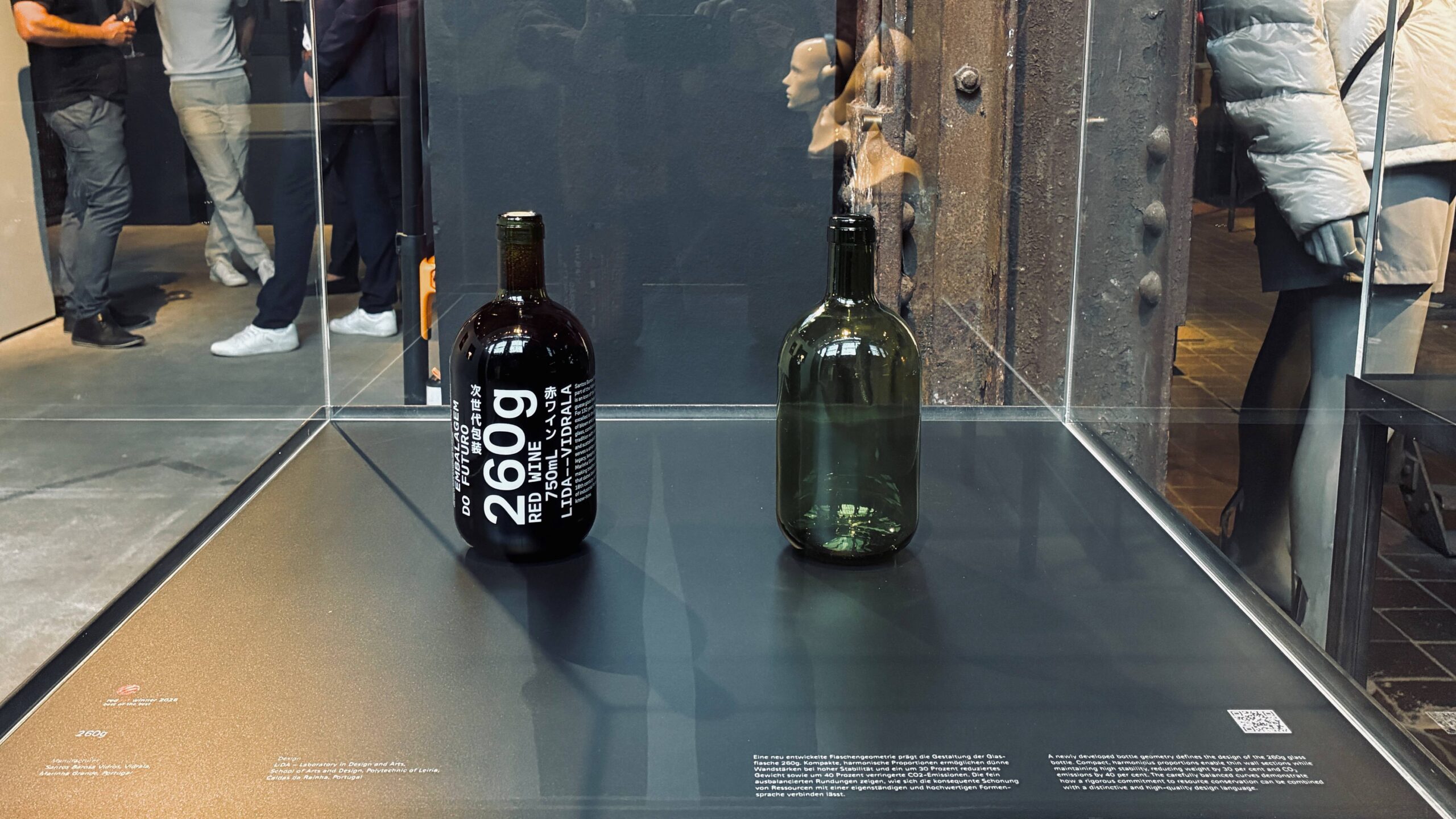 Universidad de Leiria y Vidrala ganan premio internacional con botella de paredes delgadas