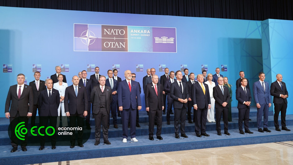 NATO reafirma “compromisso inabalável” com defesa comum e fecha contratos milionários