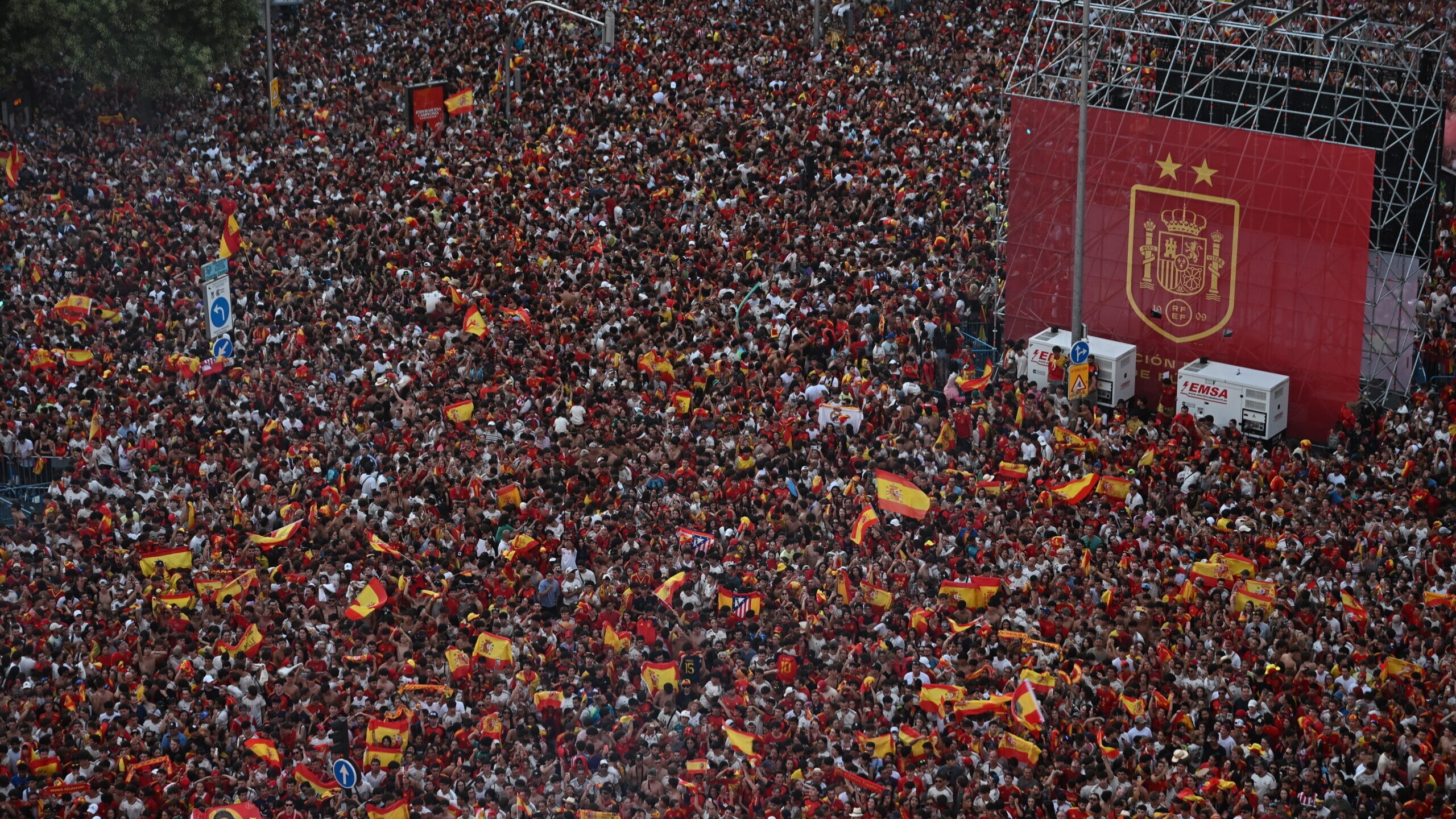 Mundial 2026. Mais de um milhão de pessoas nas ruas de Madrid recebe campeã Espanha