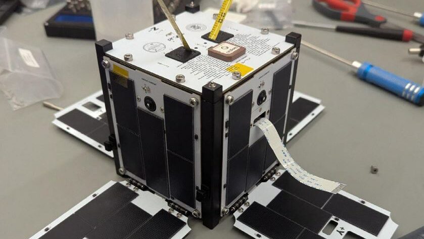 Universidad portuguesa prepara dos nuevas misiones espaciales con satélites