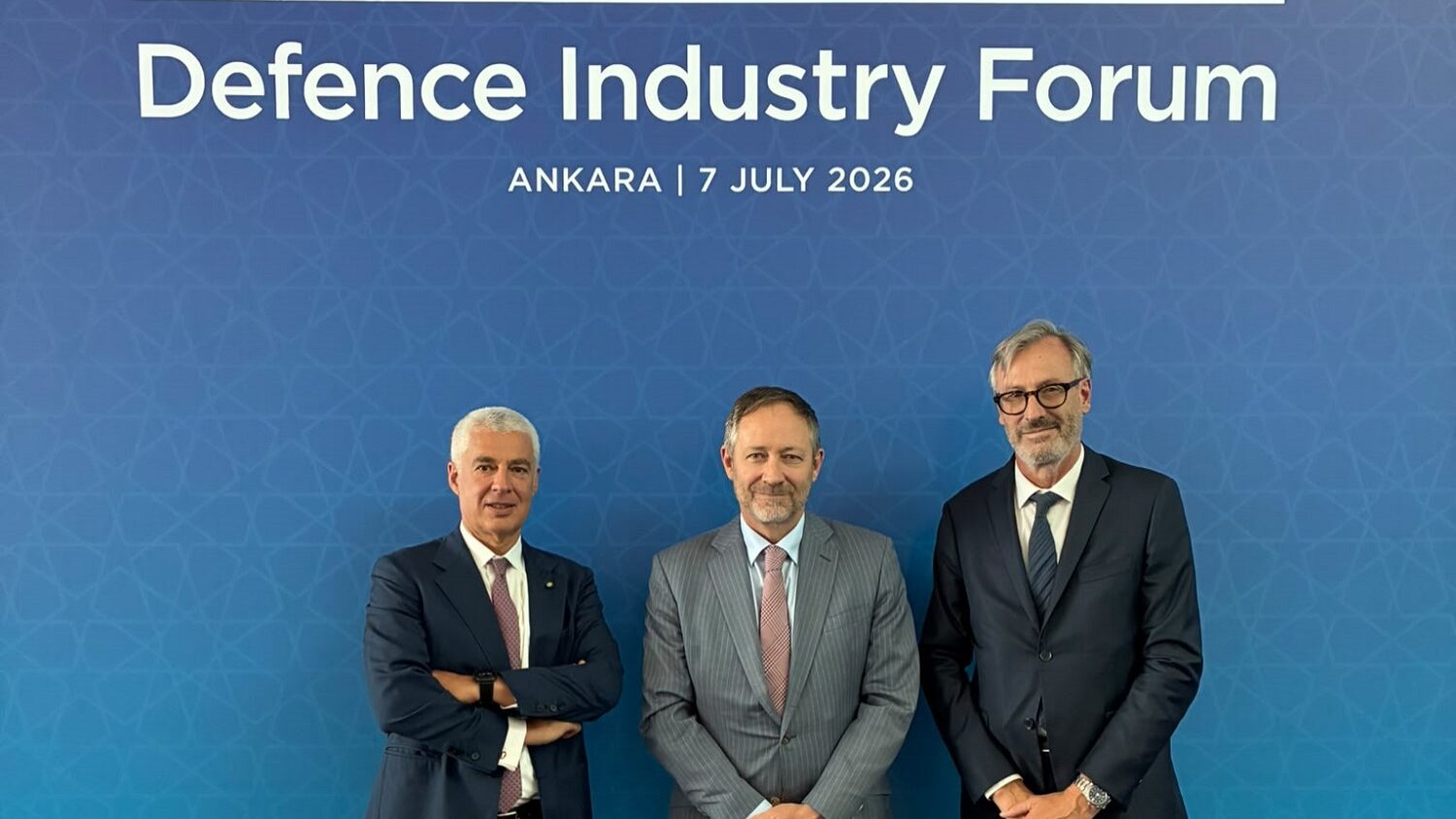Accenture y Leonardo lideran transformación digital de la OTAN con contrato de 200 millones de euros