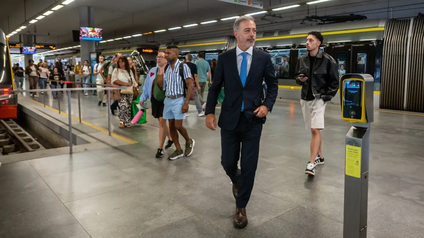 Porto makes public transport free for city residents
