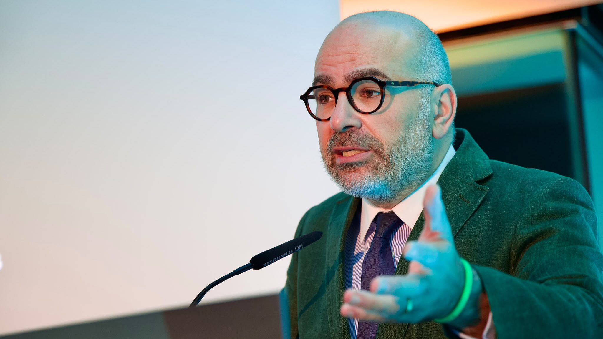 Pinto Luz quer data centers “produtivos” para Portugal não se tornar “a lixeira da Europa”